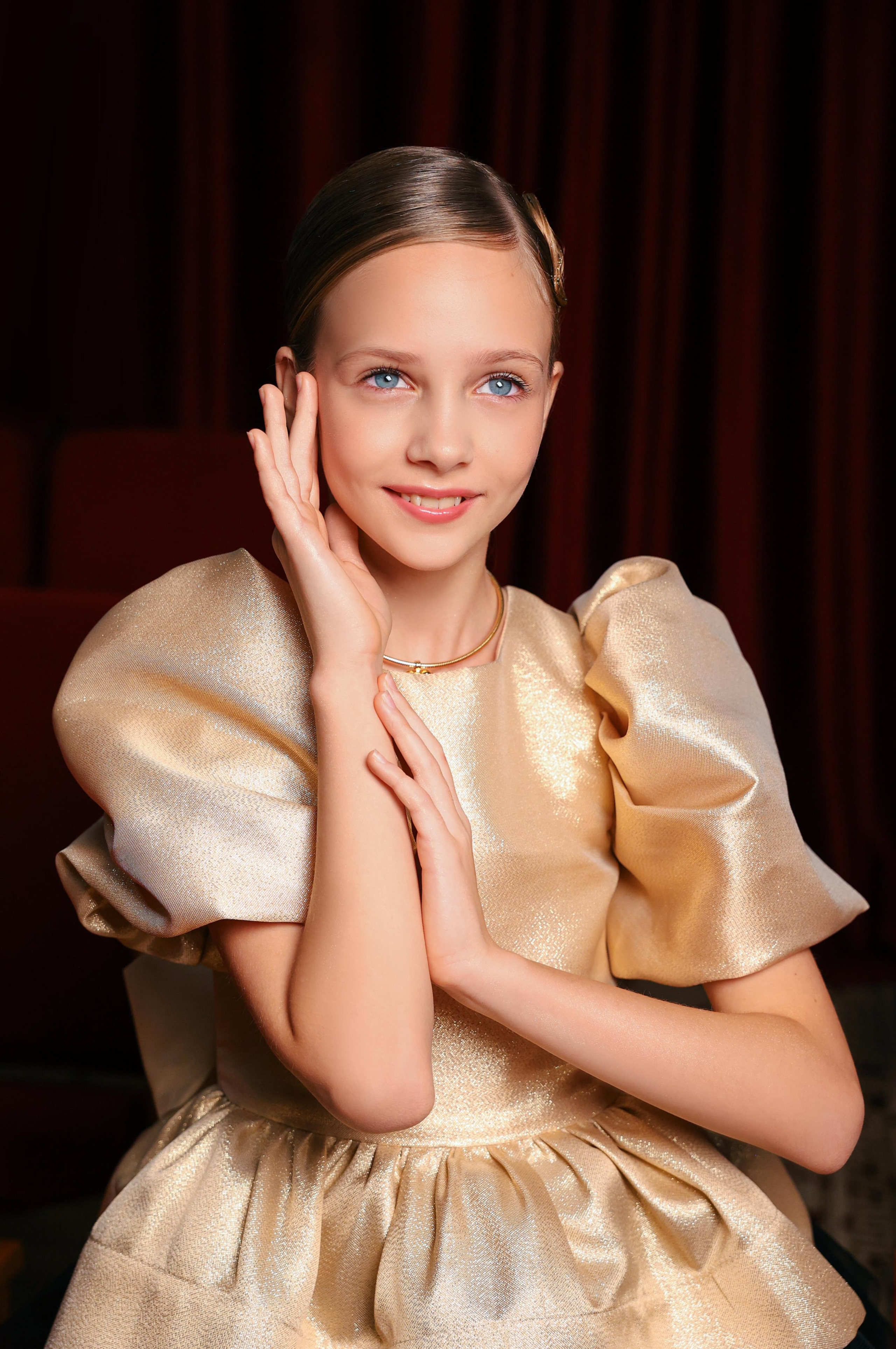 SOFIA. Модельная студия MIA Models