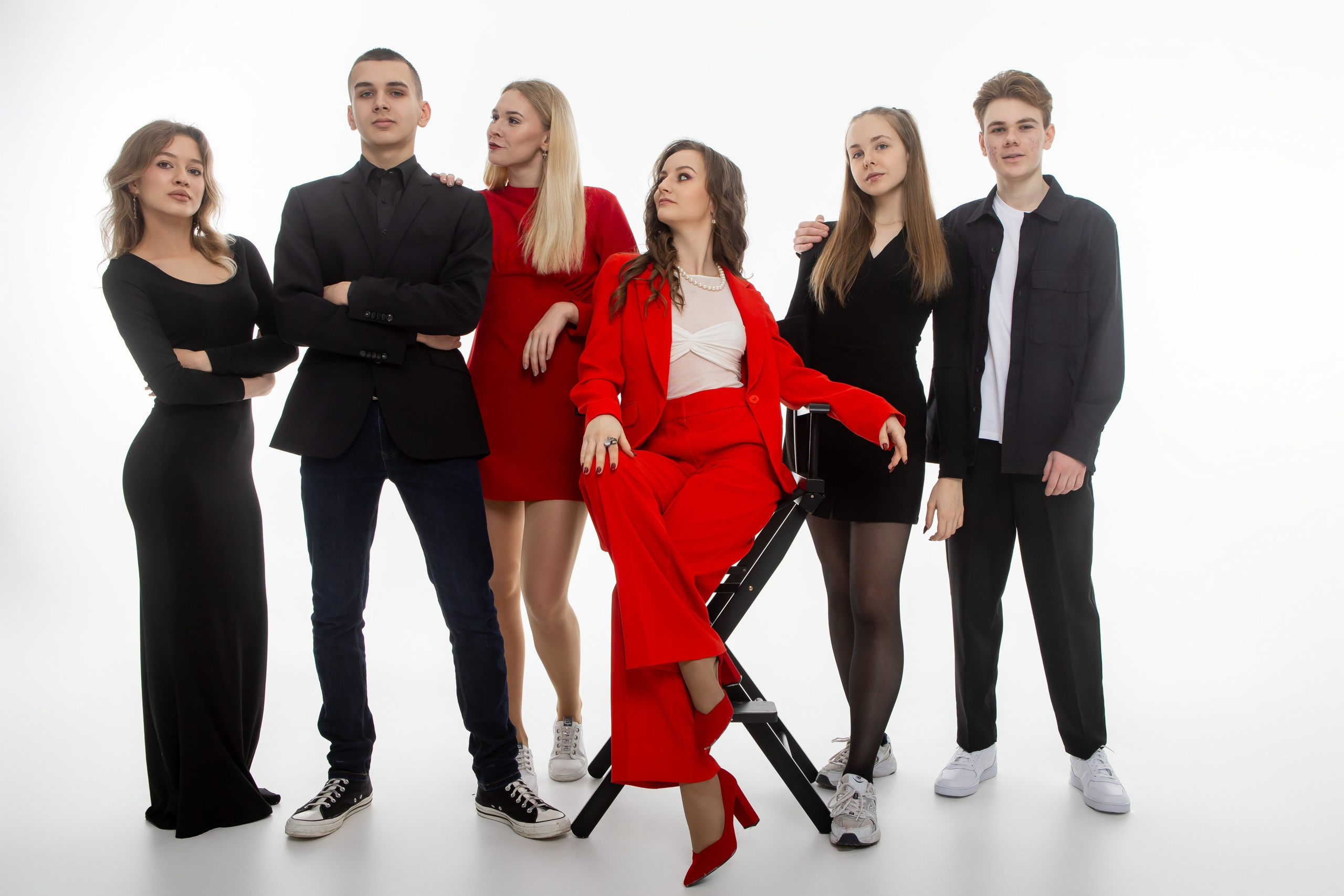 Студия Гимназия 12 11 А 2024 г. Свадебный и портретный Фотограф в Липецке Дмитрий Котюков