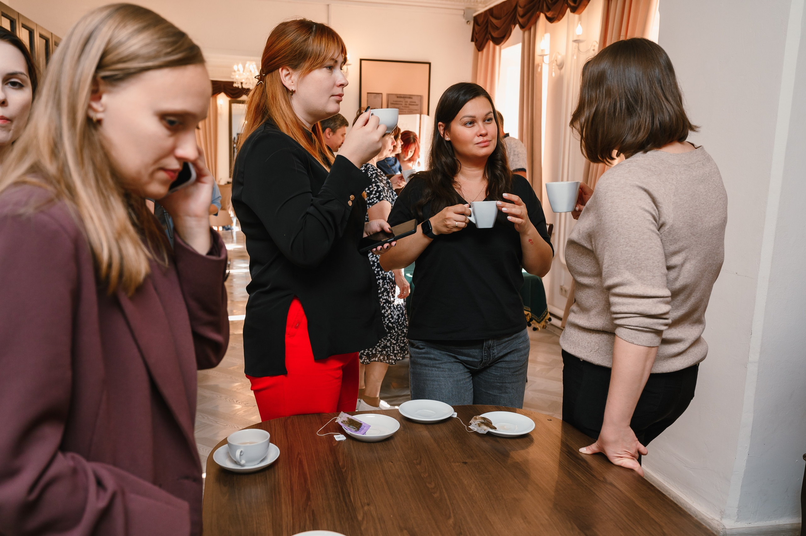 «Евгений Онегин»: лекция в особняке. Wedding and family photographer USA