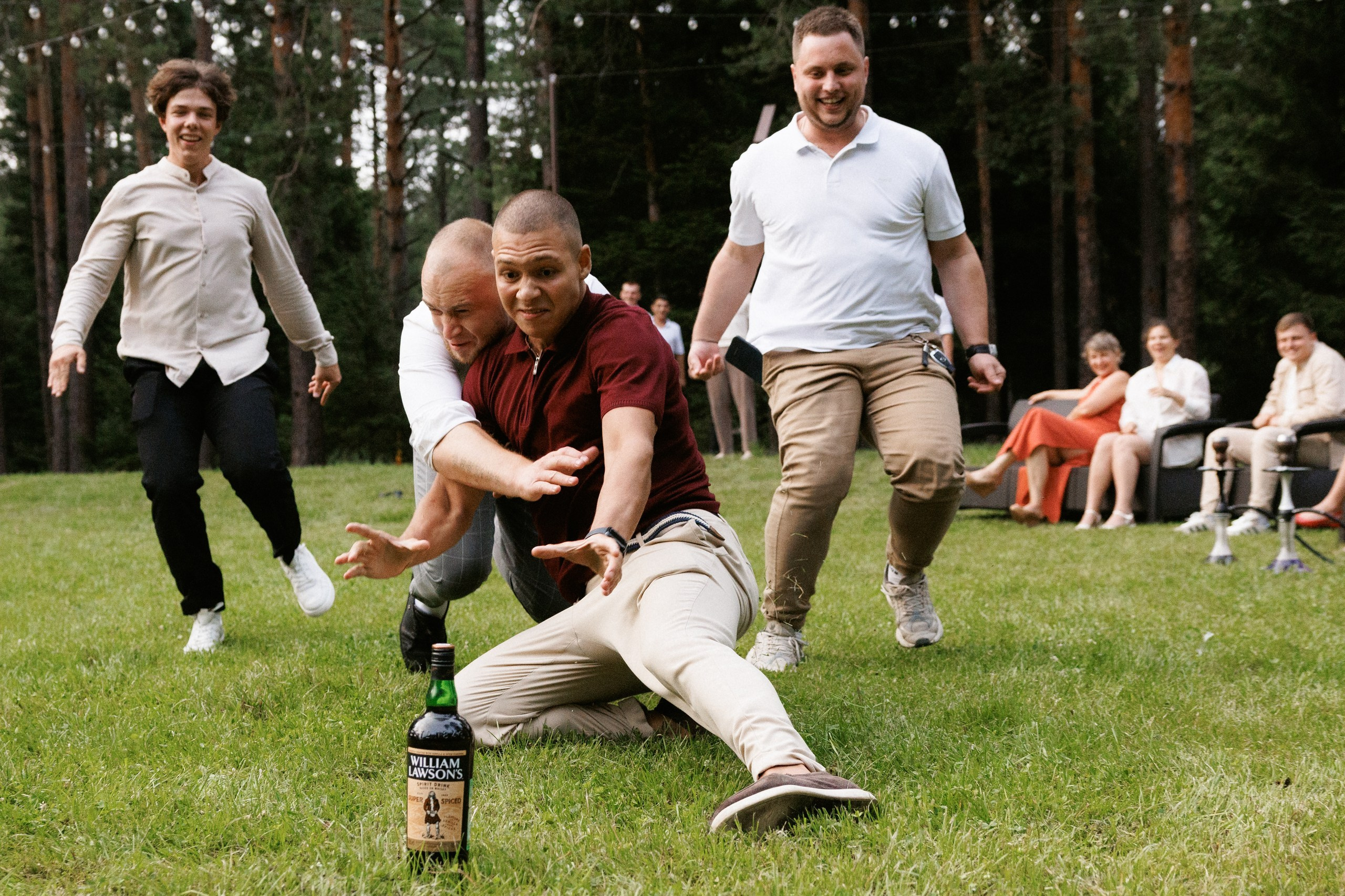 Свадьба под шёпот деревьев. Свадебный и семейный фотограф в Твери, Москве, Санкт-Петербурге