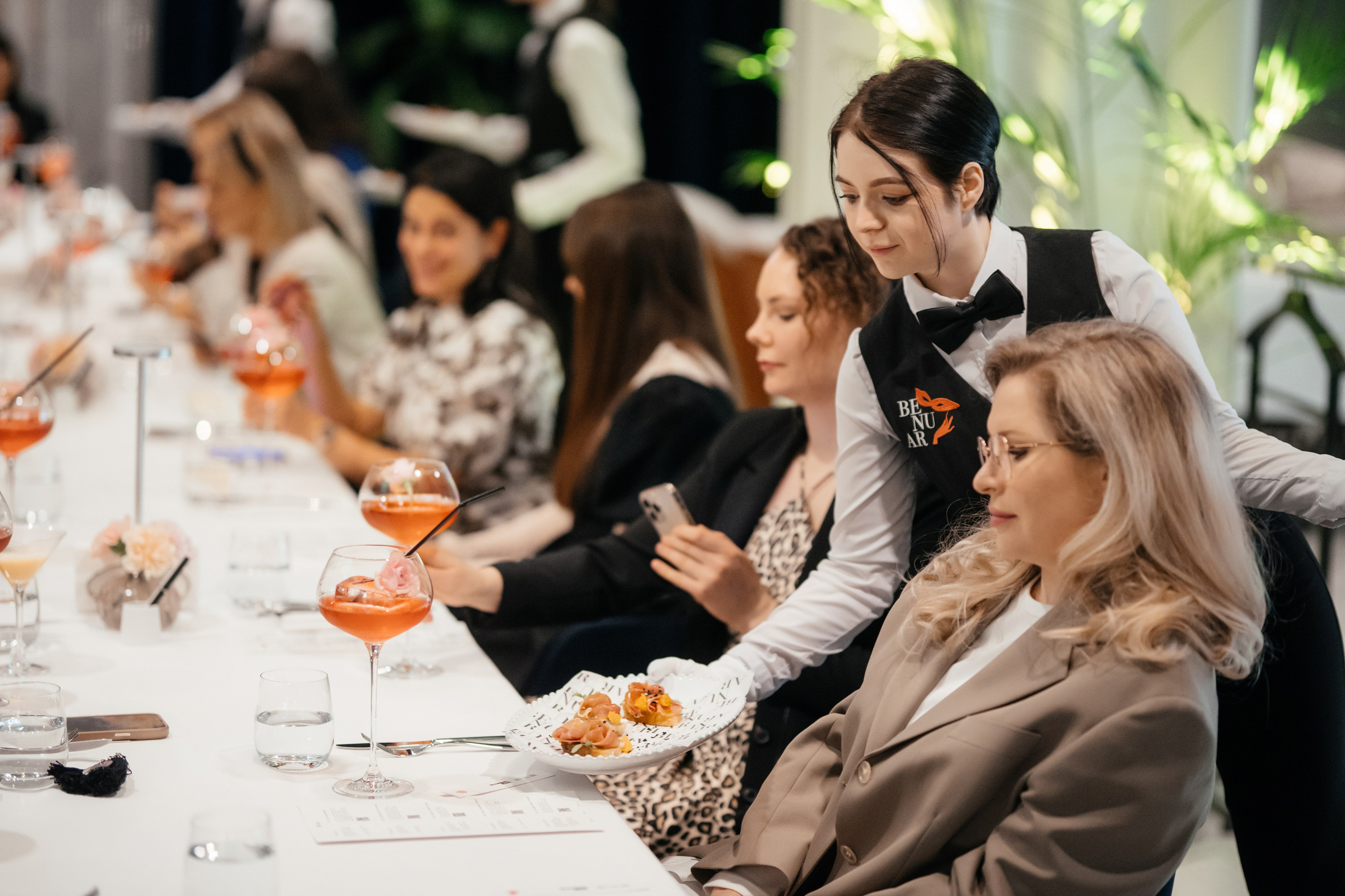 Коктейльно-парфюмерный вечер. BENUAR Restaurant