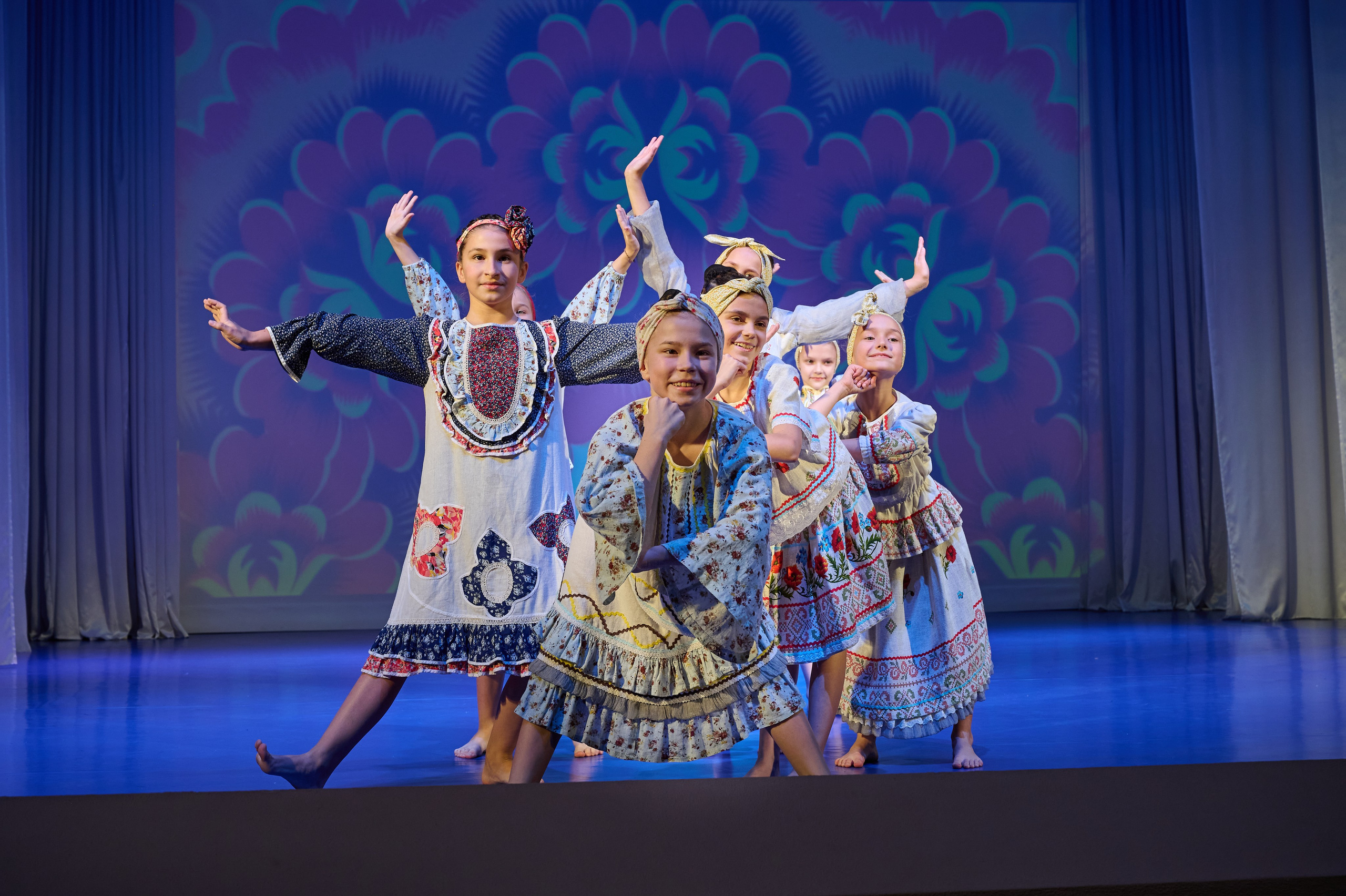 День матери. Марьина роща. Жизнь курорта Кабардинка в фотографиях