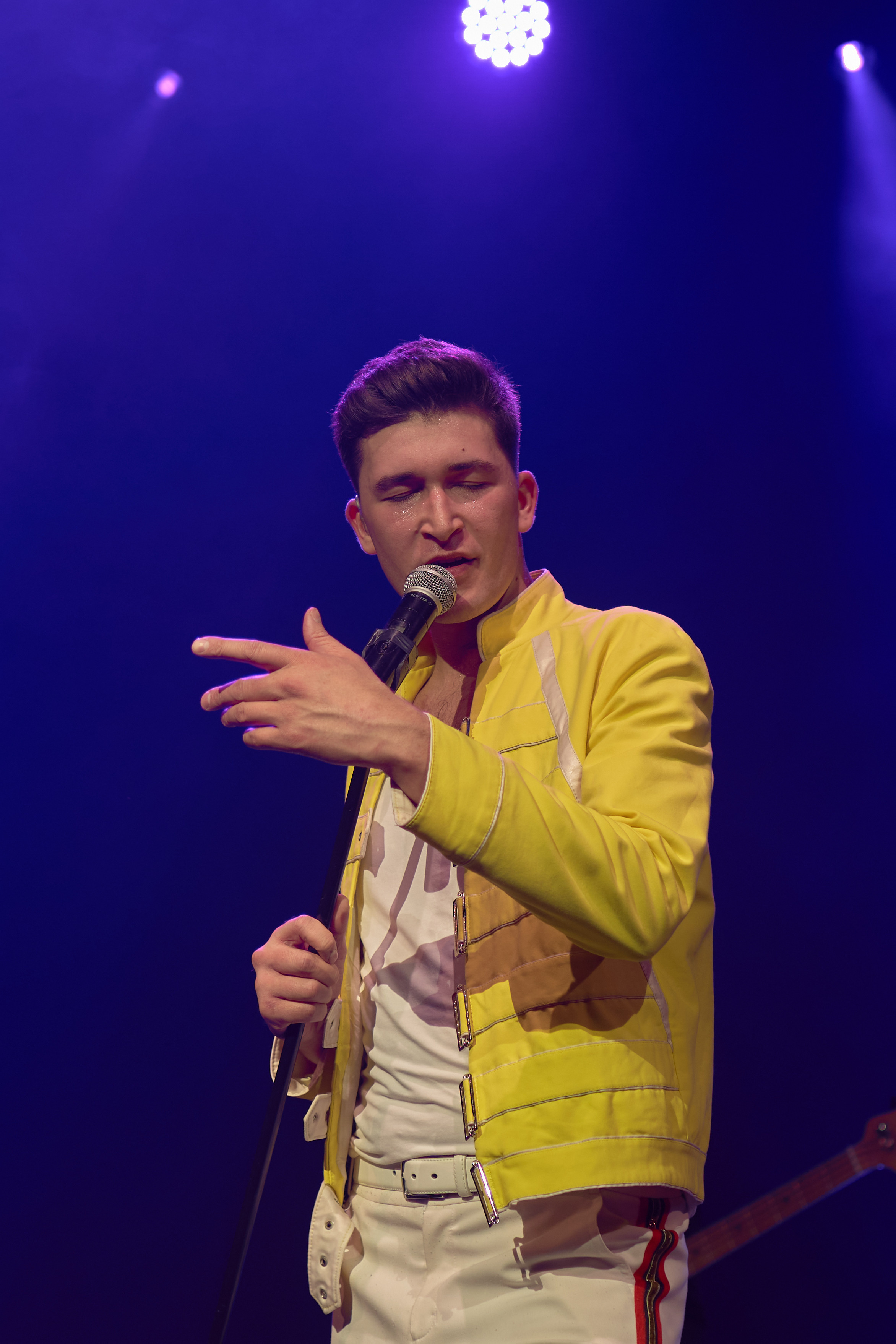 Radio qween. Фотограф