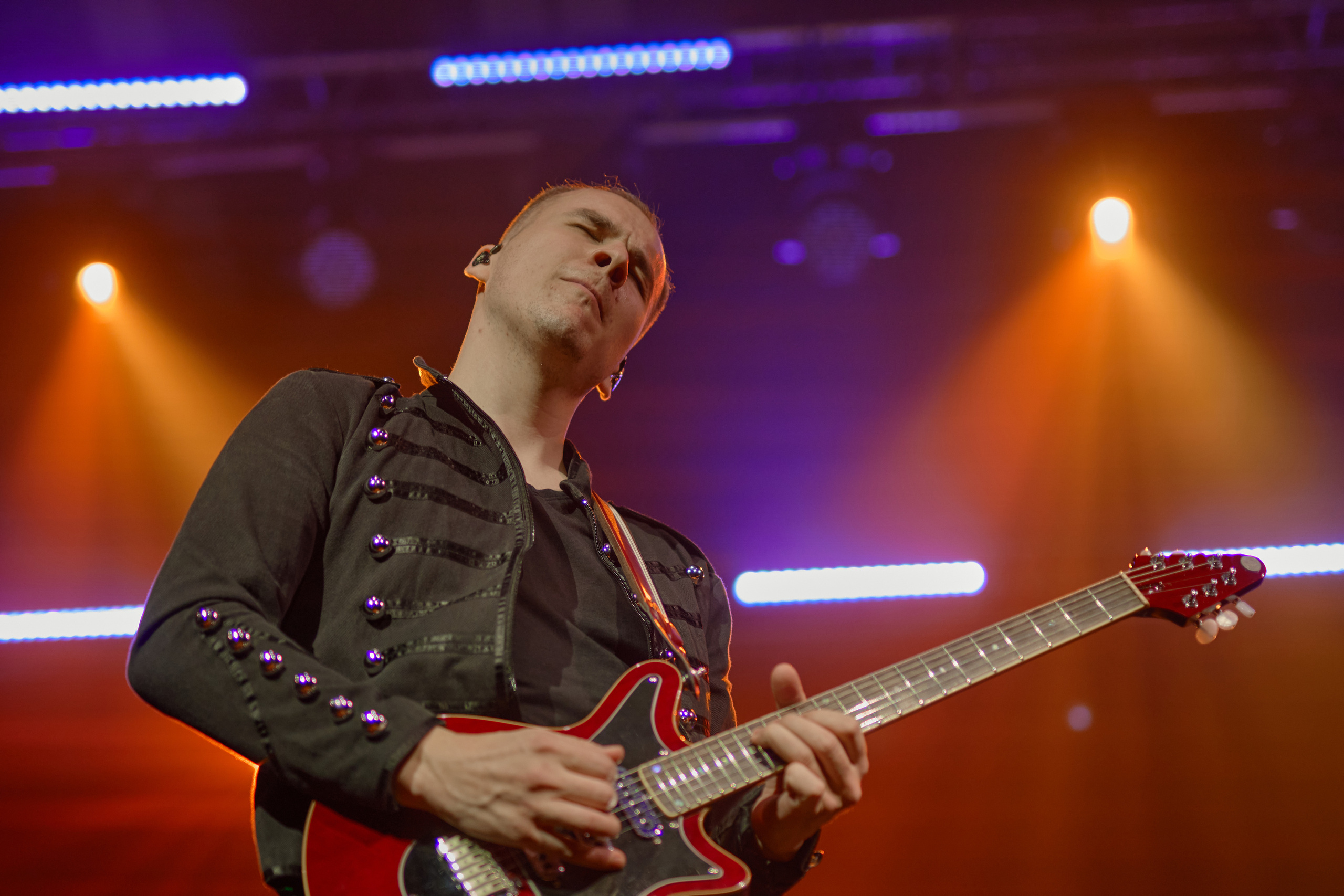 Radio qween. Фотограф