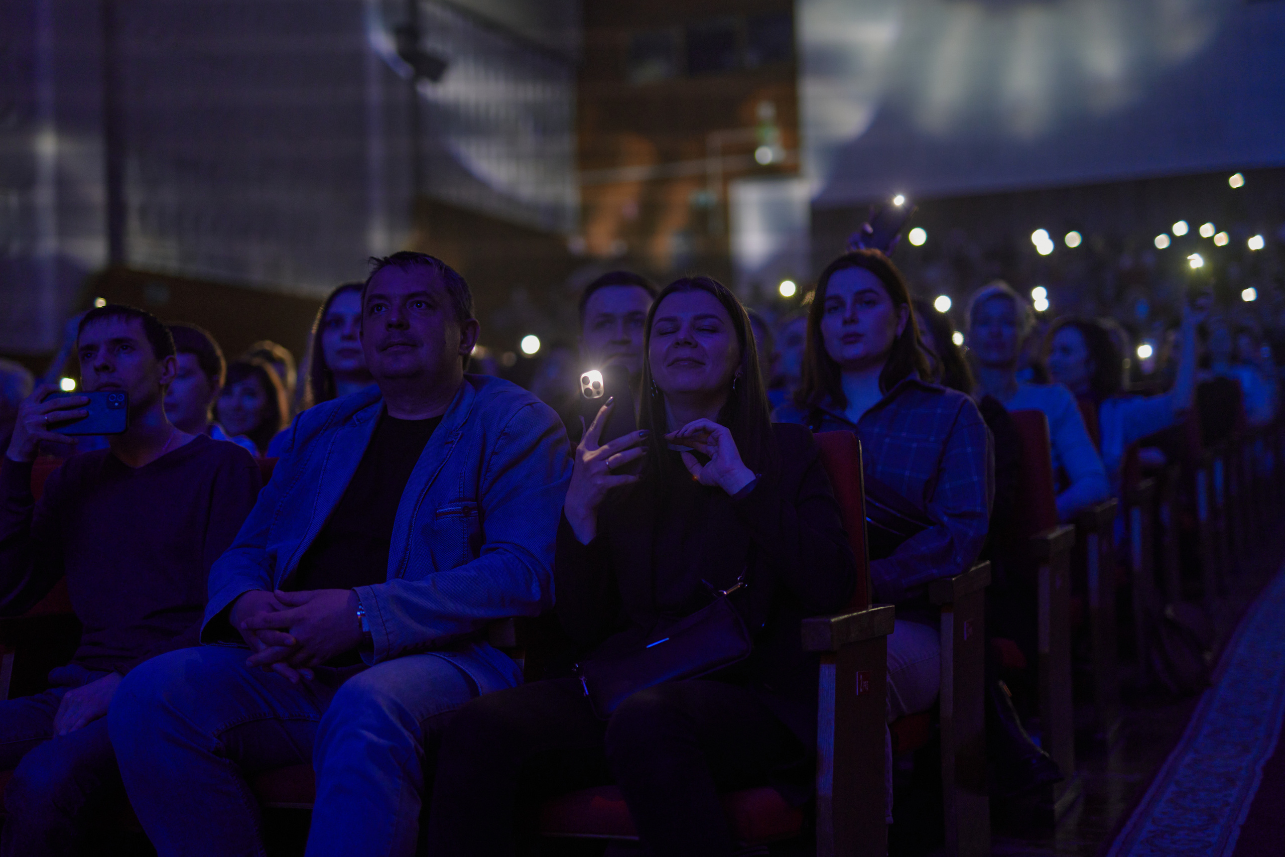 Radio qween. Фотограф
