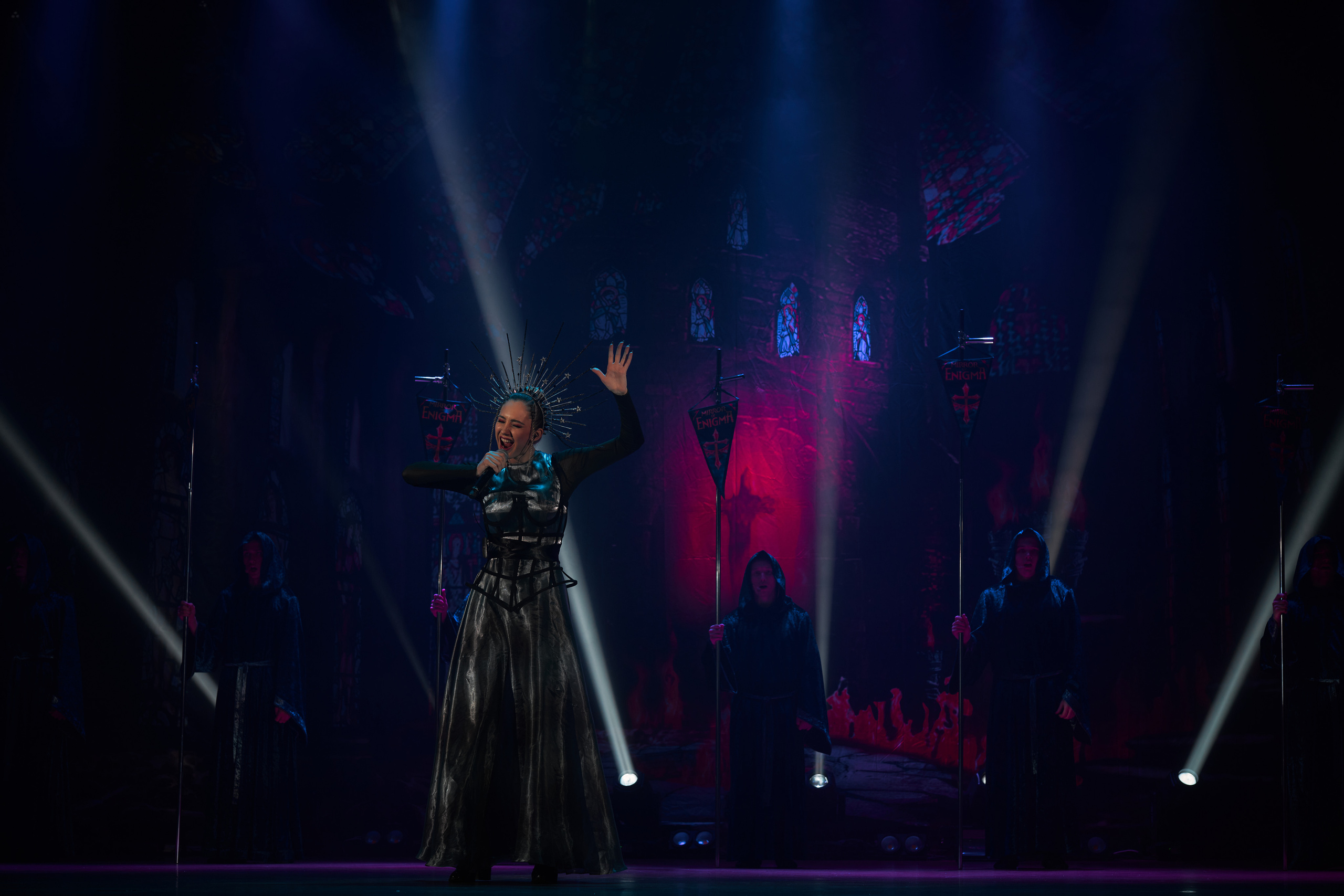 Mirror of enigma. Фотограф