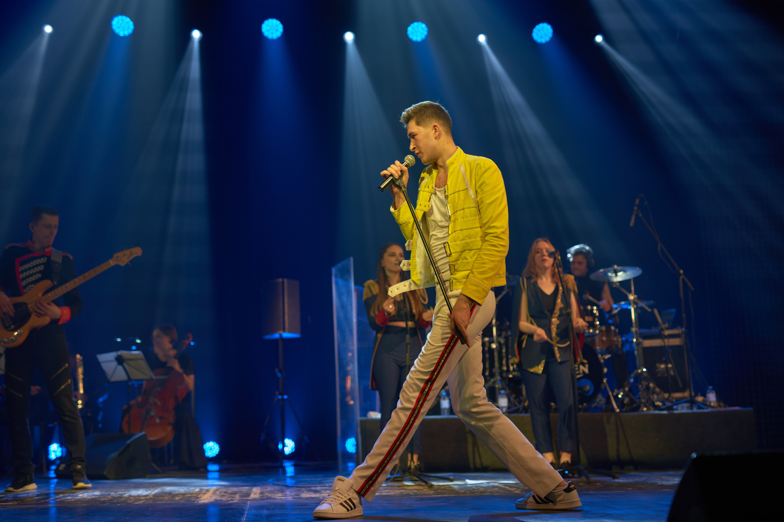 Radio qween. Фотограф