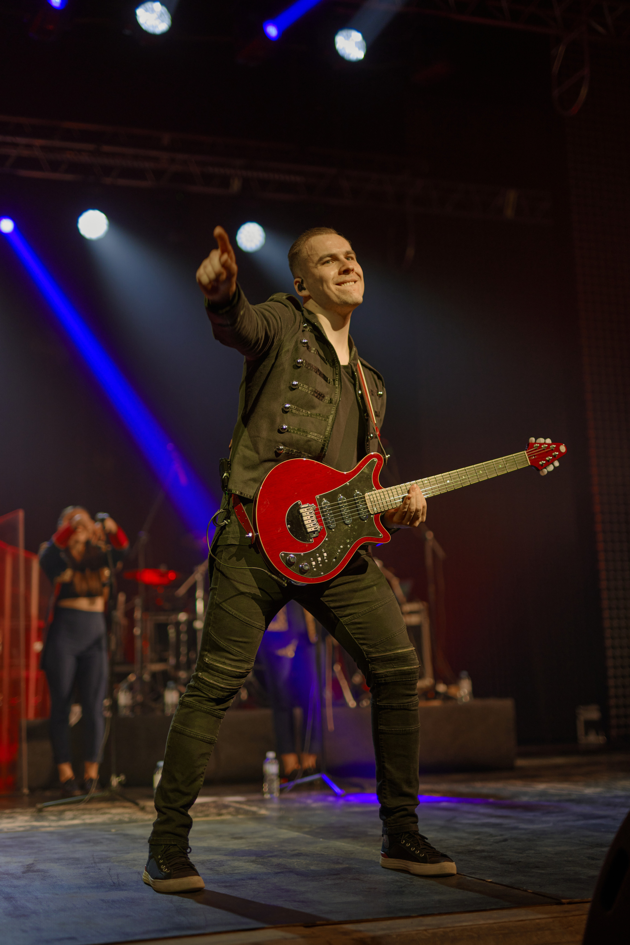 Radio qween. Фотограф