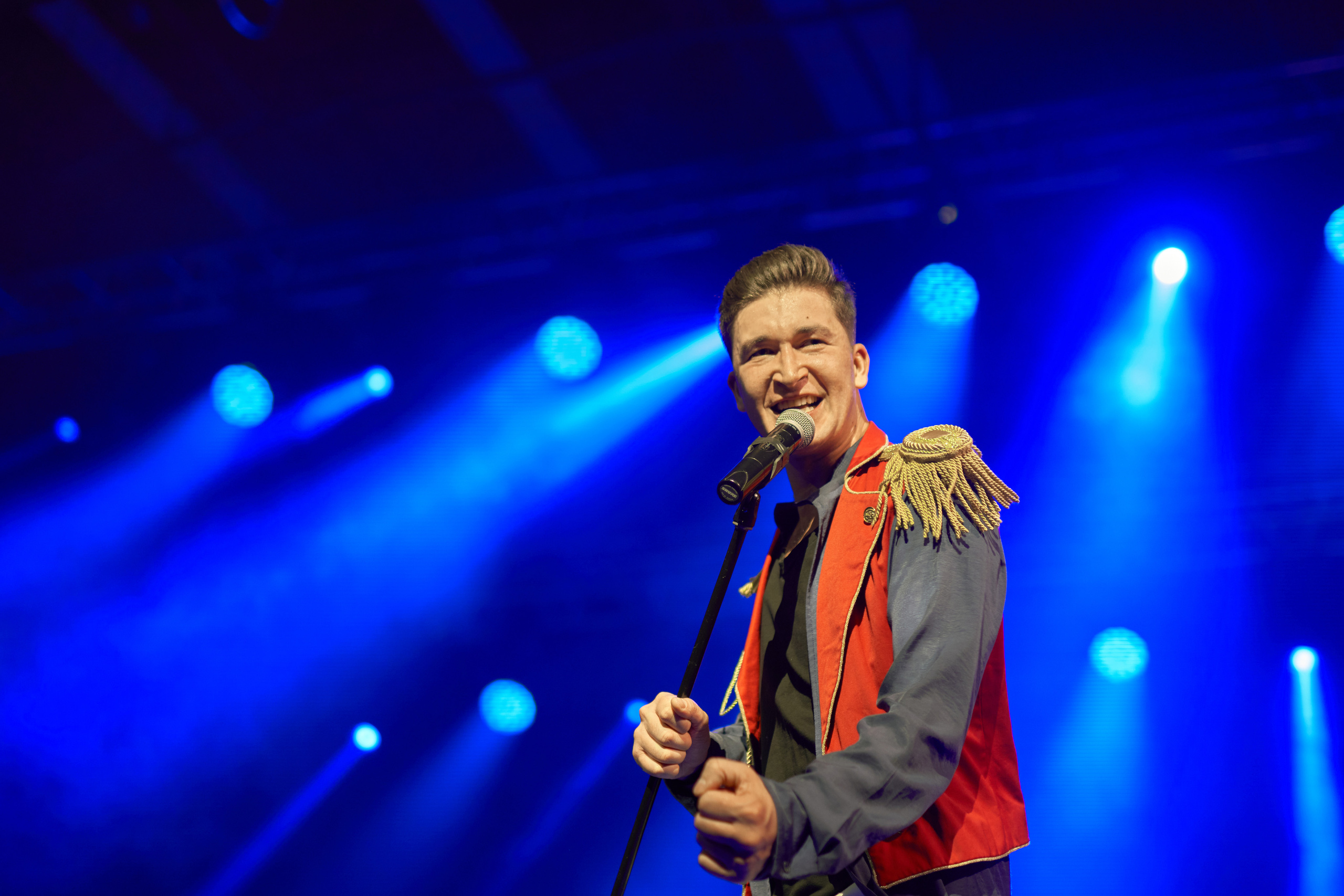 Radio qween. Фотограф