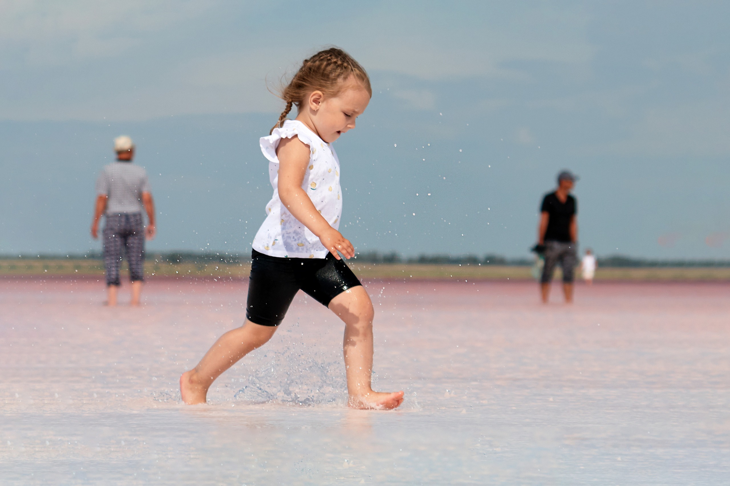 Розовое озеро. Фотограф
