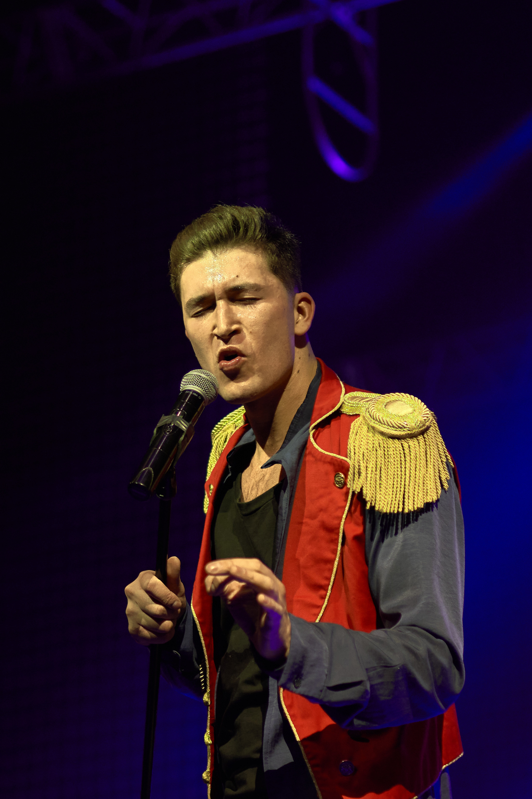 Radio qween. Фотограф