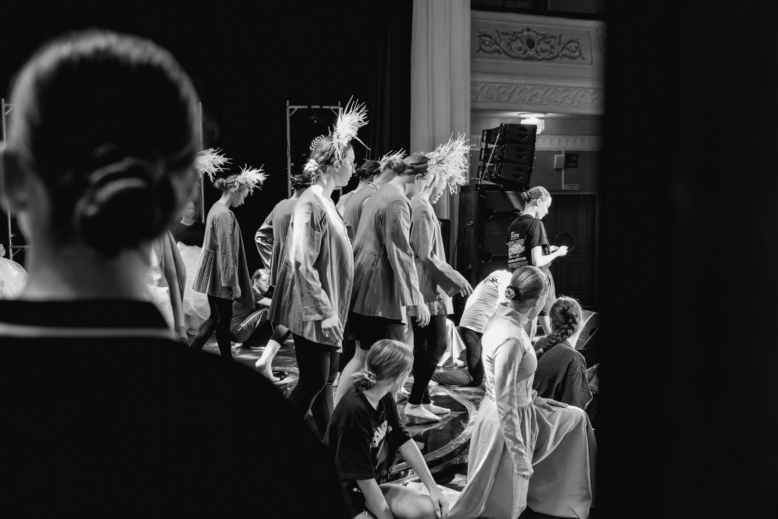 Backstage. Занимаюсь профессиональной фотографией и живу рядом с Байкалом. Работаю в разных жанрах