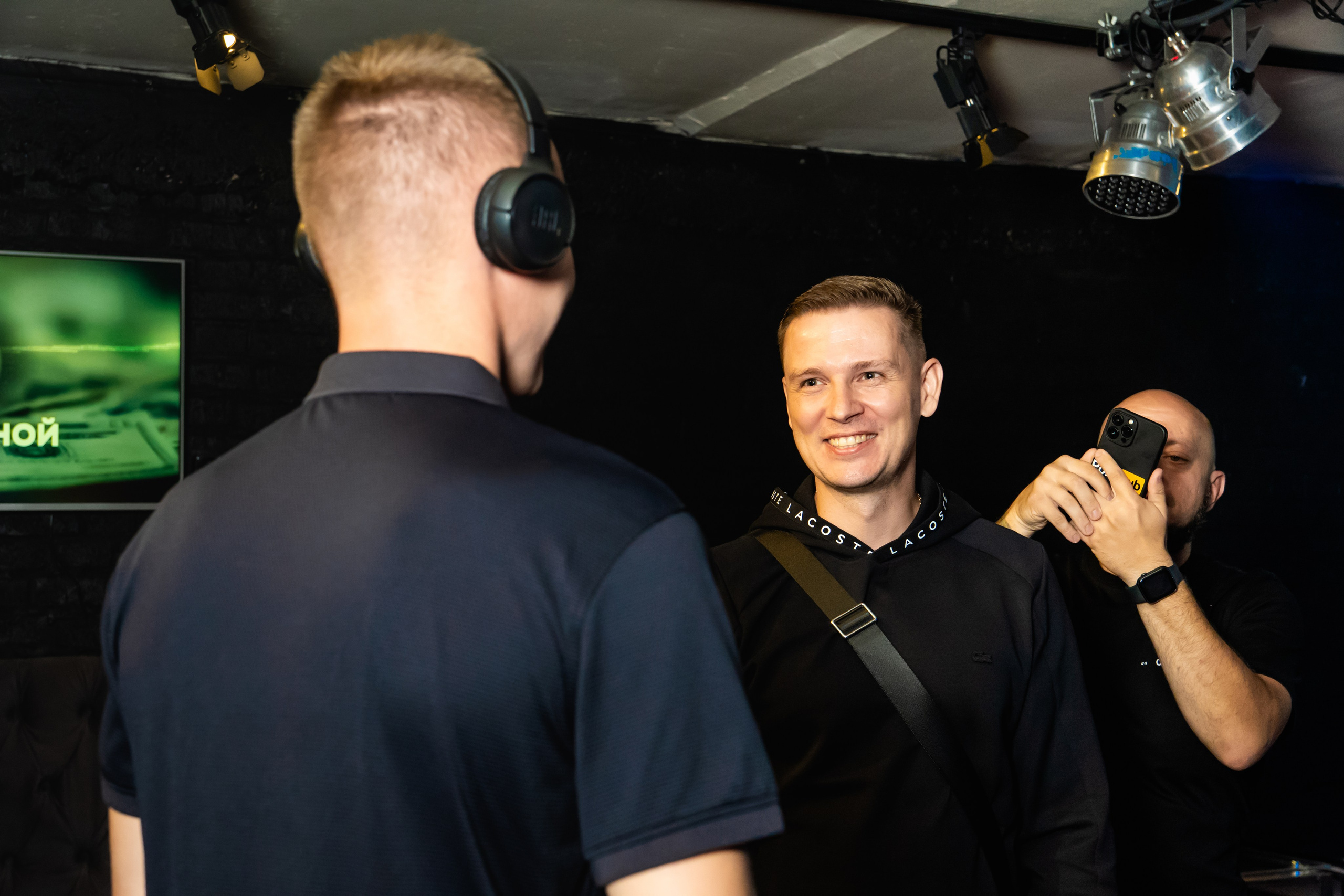 Выпускной Delta. Занимаюсь профессиональной фотографией и живу рядом с Байкалом. Работаю в разных жанрах