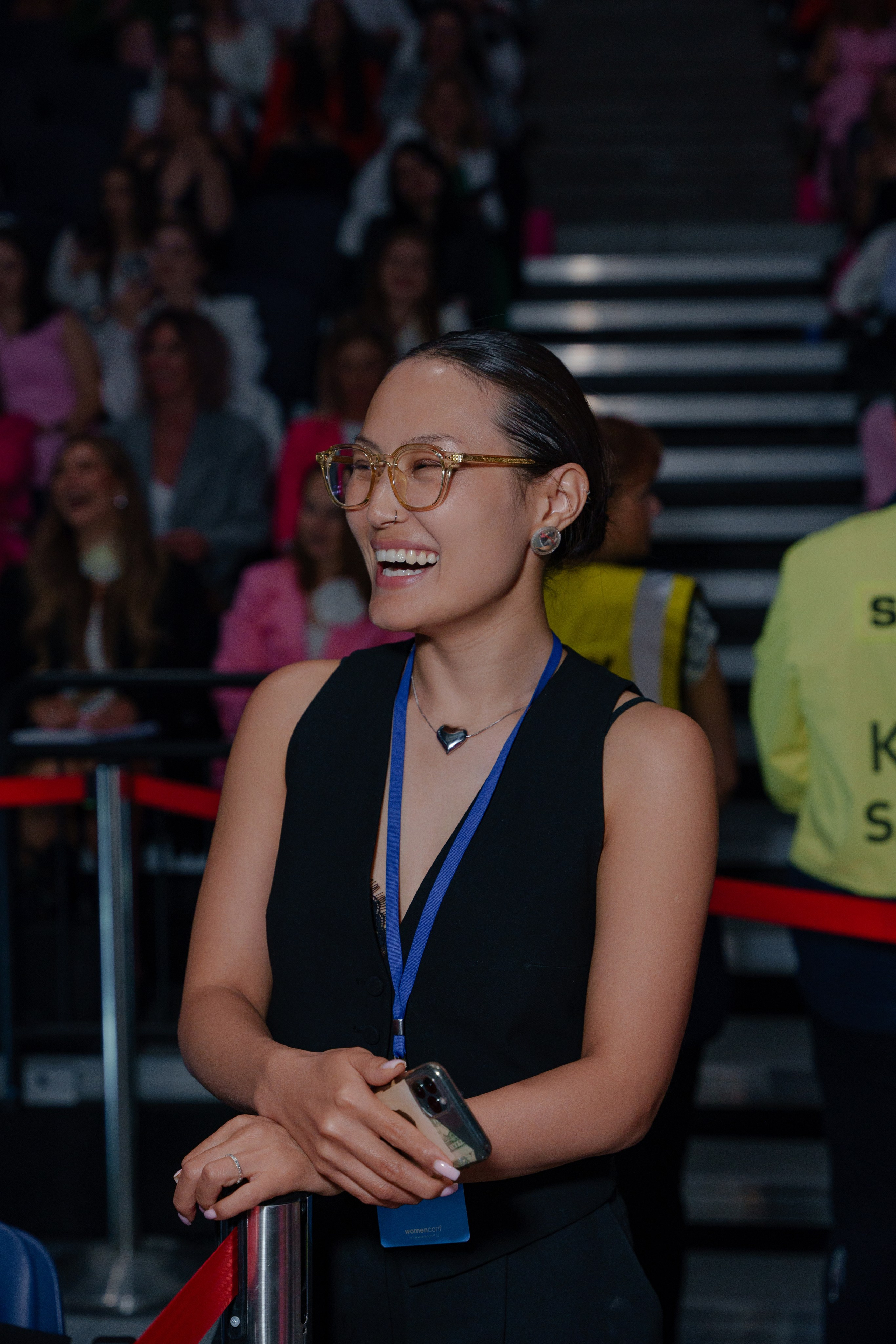 Фотограф на самую масштабную женскую конференцию в России WomenConf. Репортажный фотограф Москва Сергей Дружинин