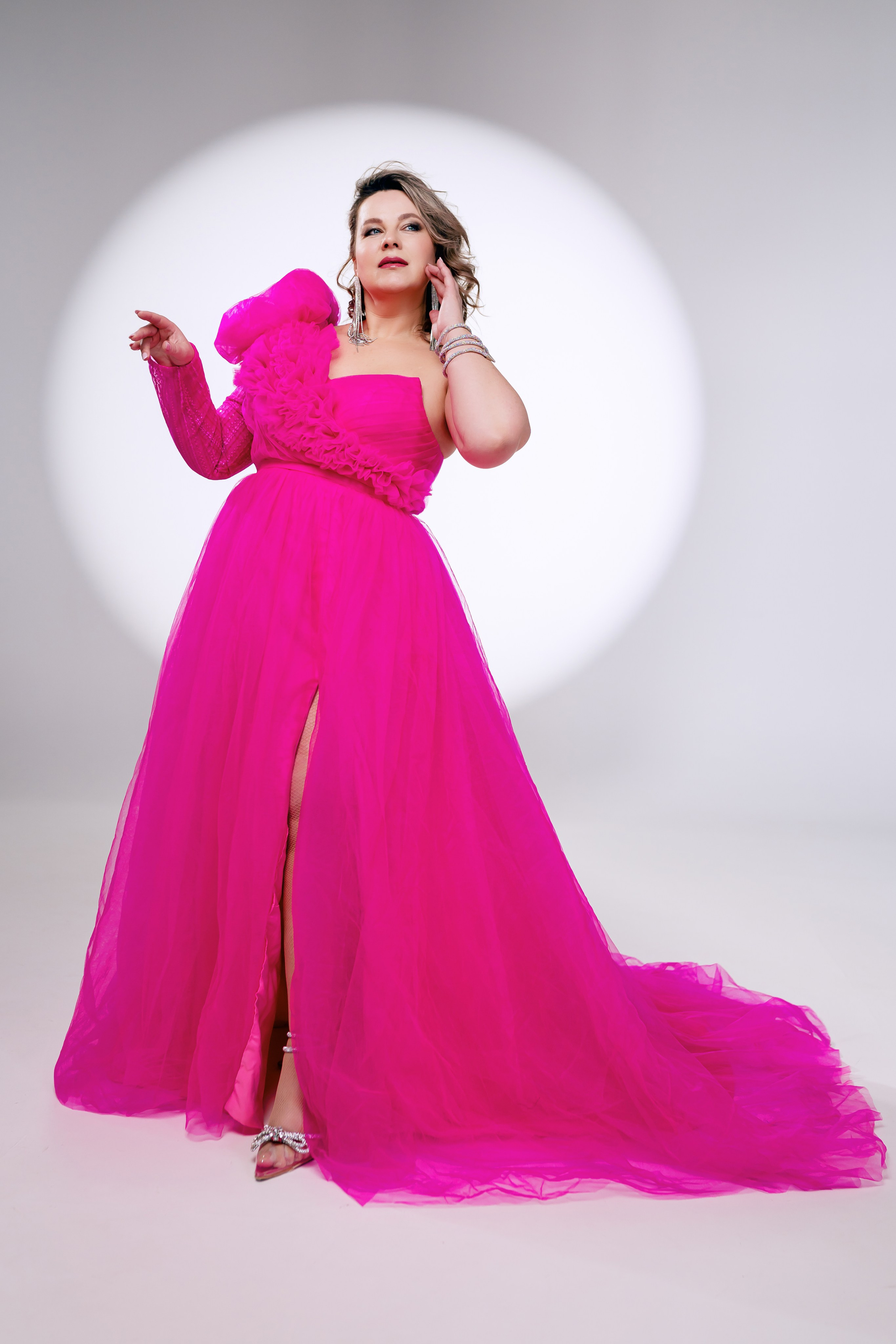 Фотосессия для магазина платьев. Фотограф Ким Наталья в Красноярске