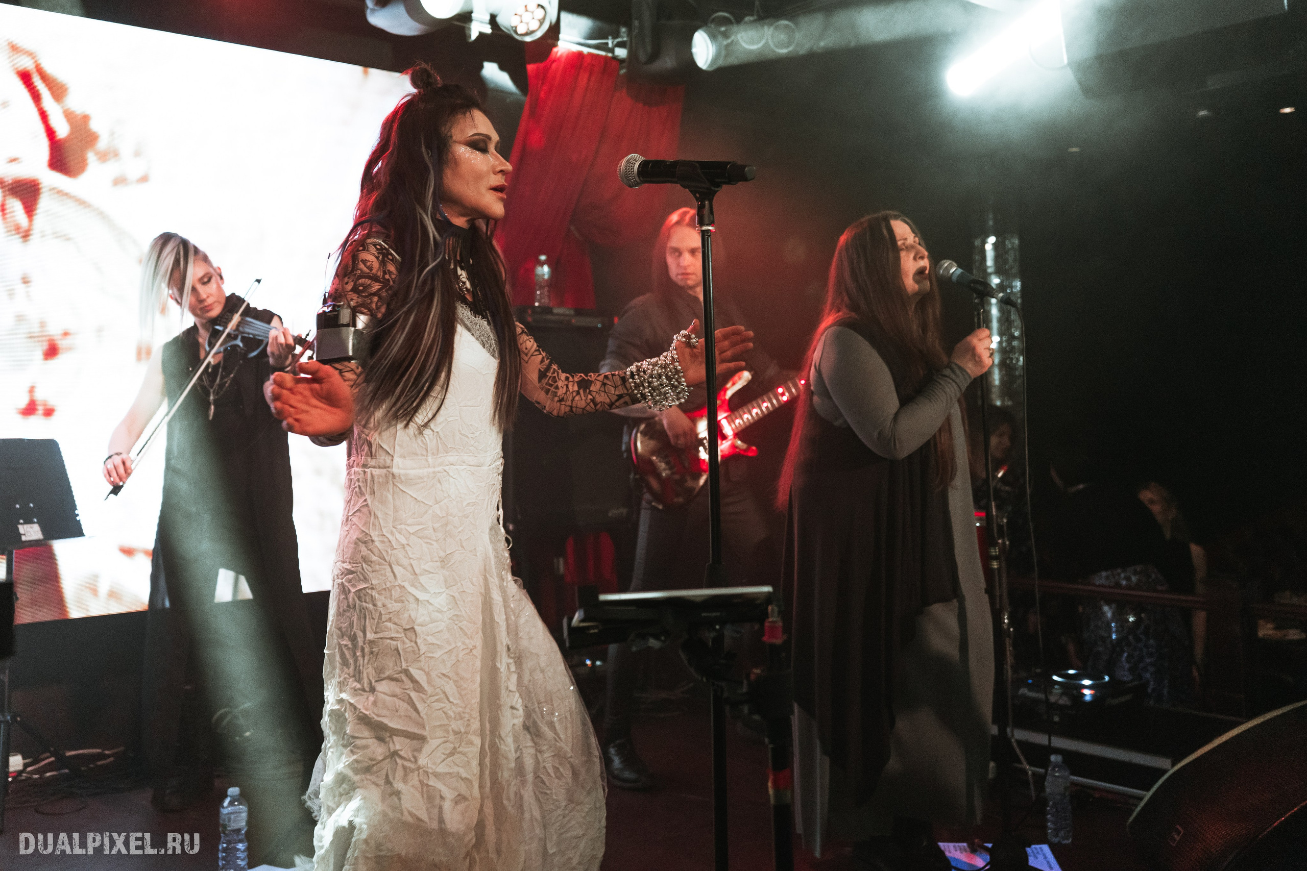 ЛИНДА. Магия музыки в кадре: Концертная Фотография