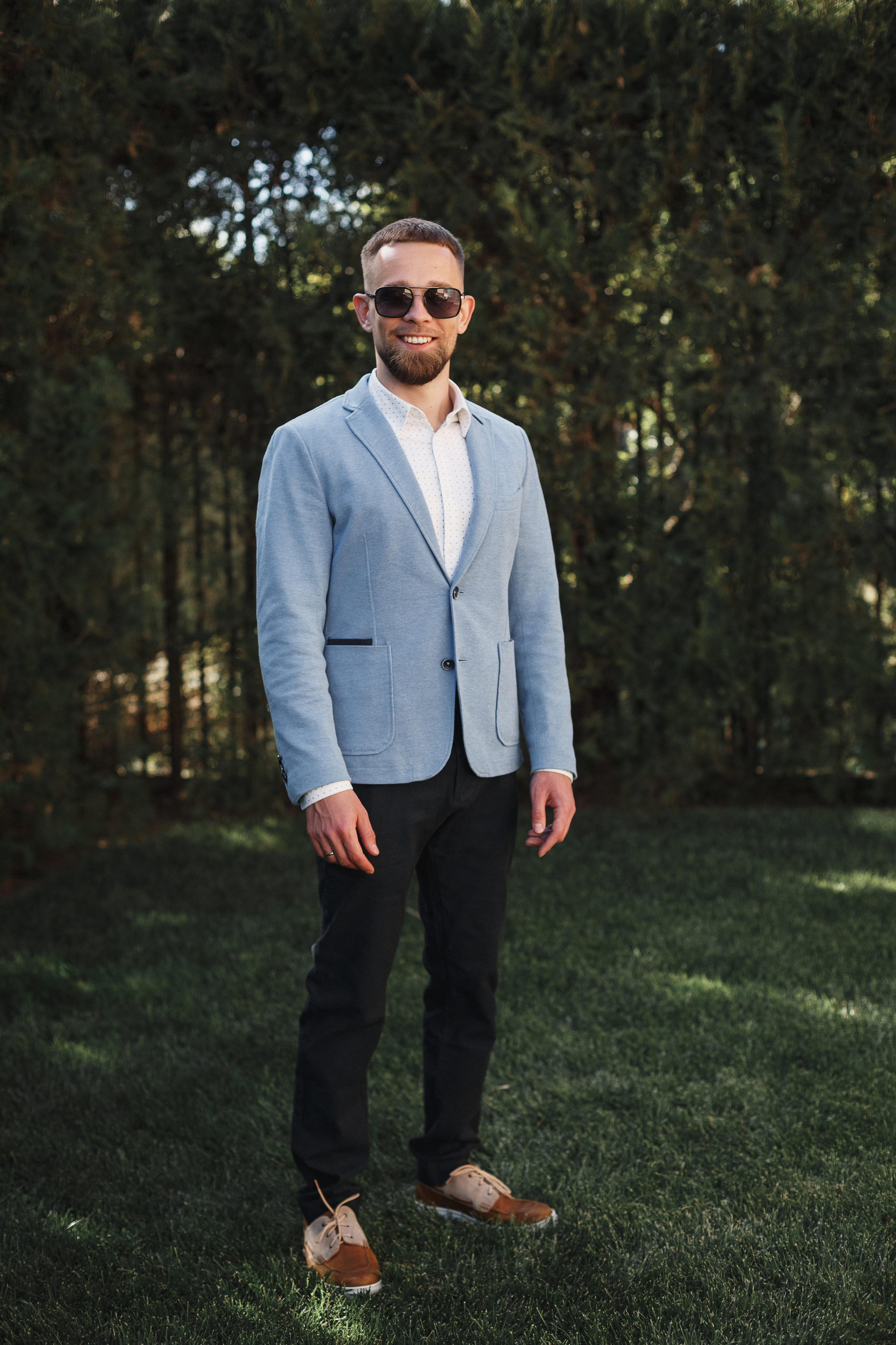 Фотосессия в Таганроге: Денис и Маша с их очаровательной собакой. Свадебный и семейный фотограф в Таганроге Бакарюк Антон