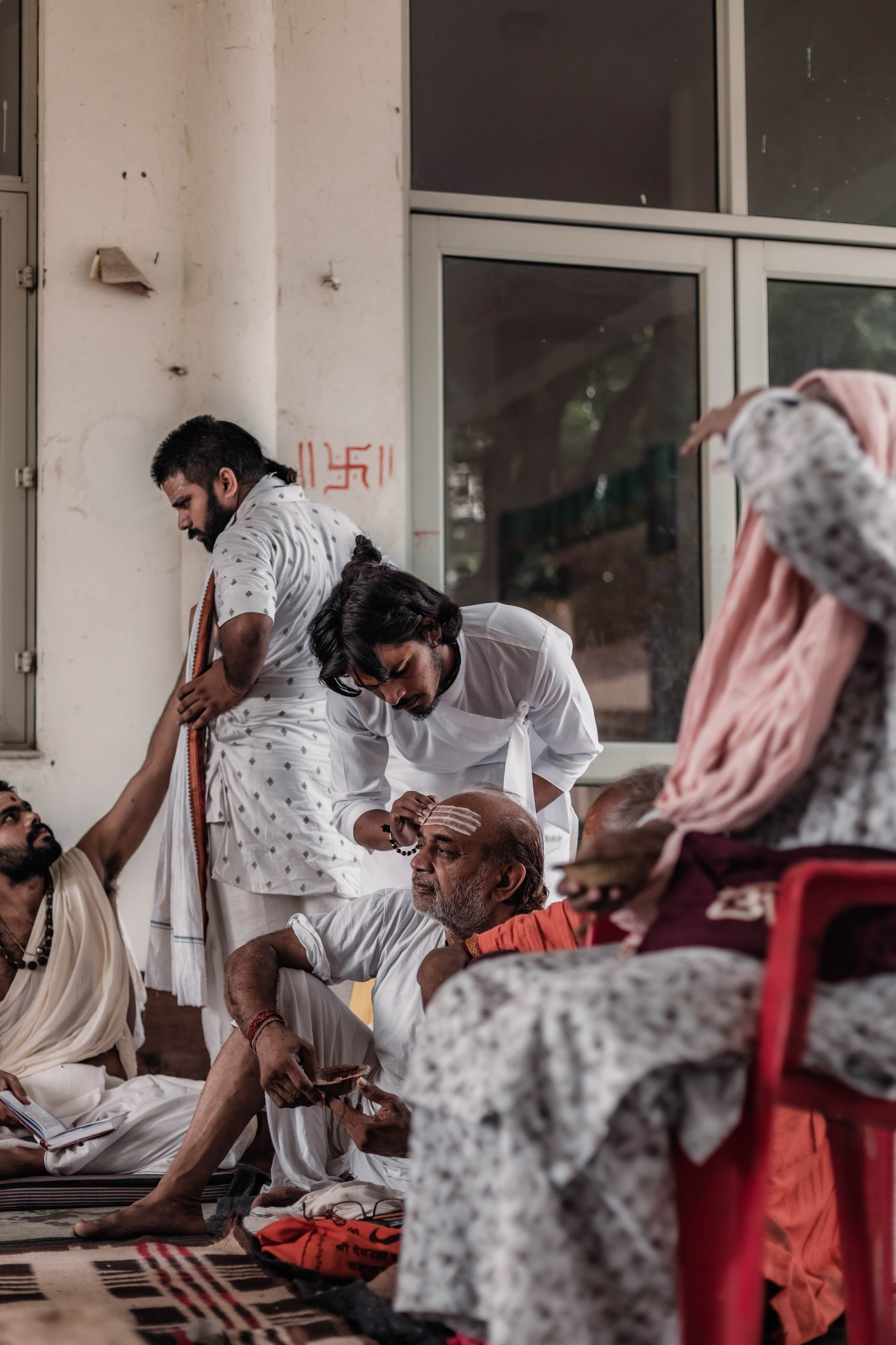 Pitri Paksha yagyas & poojas Devraha Baba ji ashram. Mariam Bagdasaryan