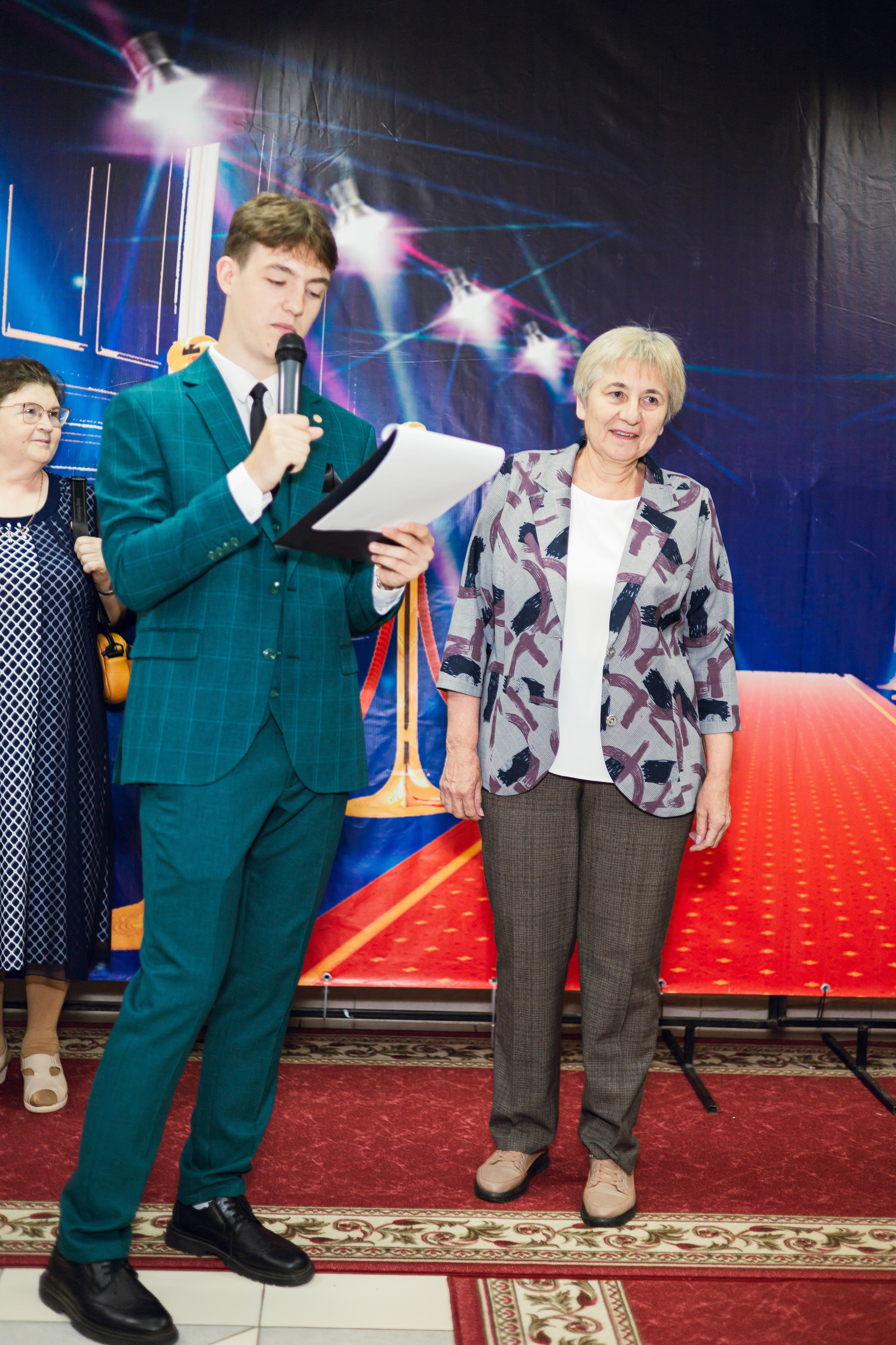 3 школа. Фотограф и видеограф в Бугульме Аня Трутнева