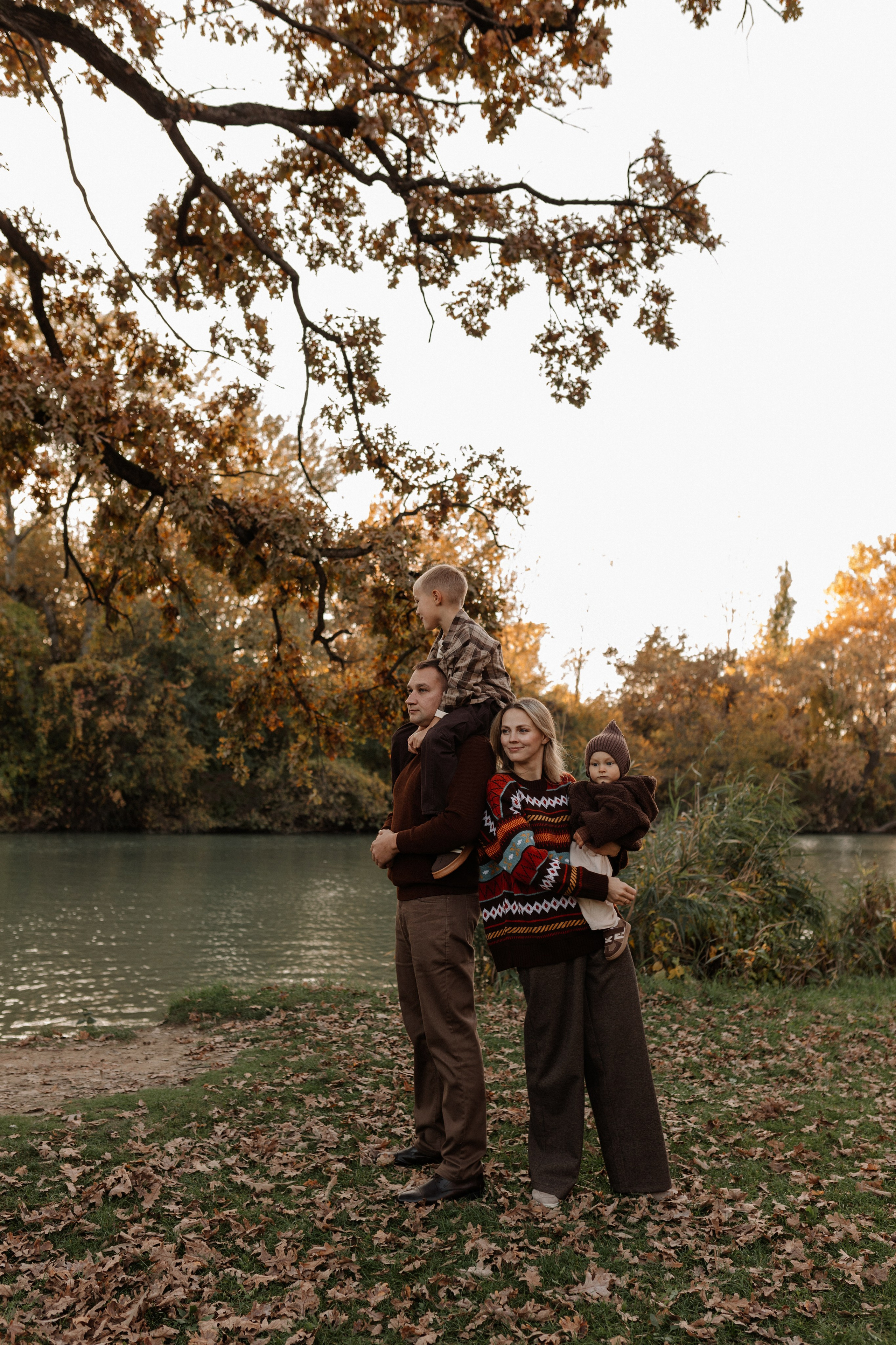 Семейная фотосессия в Краснодаре на природе, фотограф Яна Морева. Семейный фотограф в Краснодаре Яна Морева