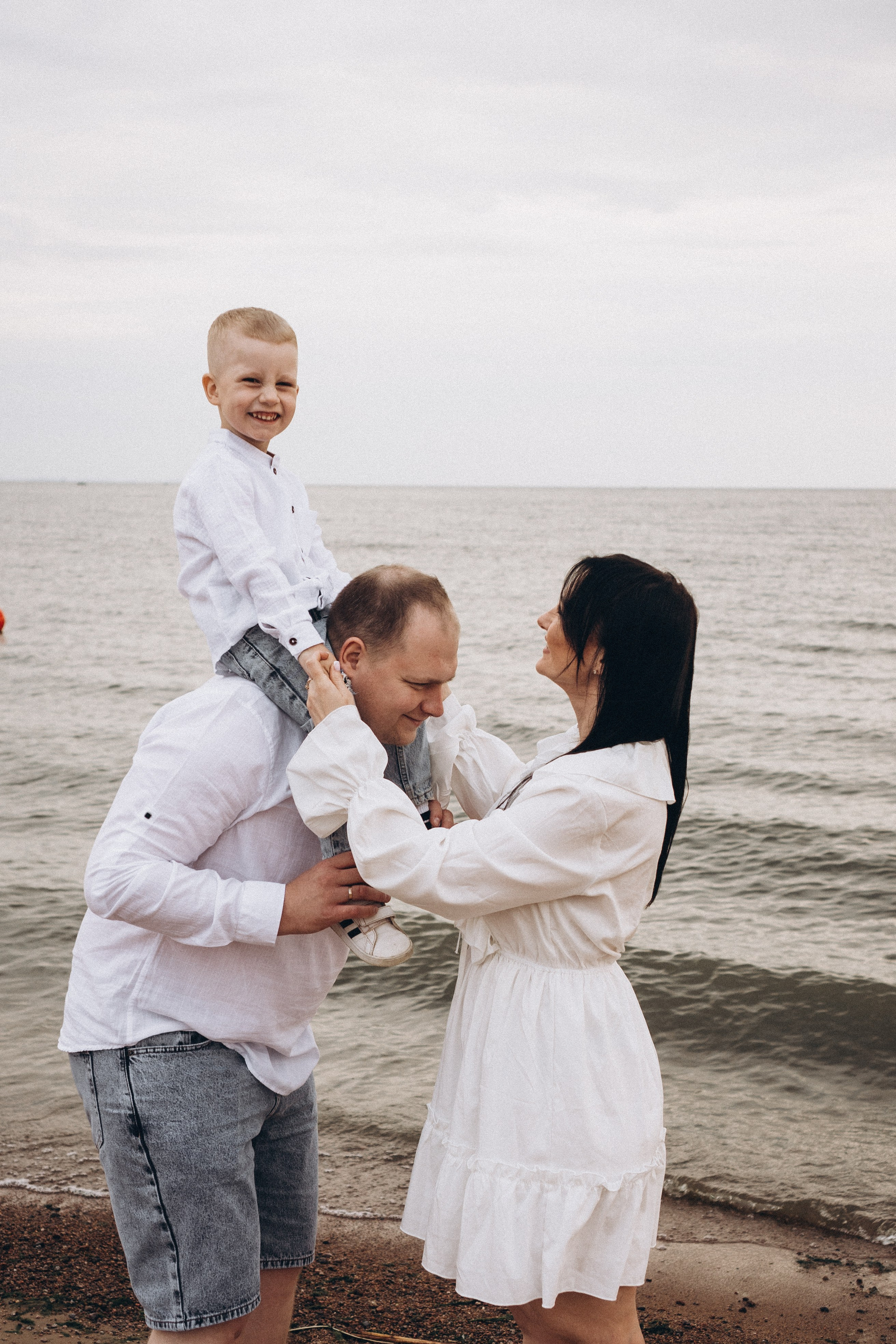 Семейная история на берегу залива. Профессиональный фотограф, Санкт-Петербург — Виктория Богомолова