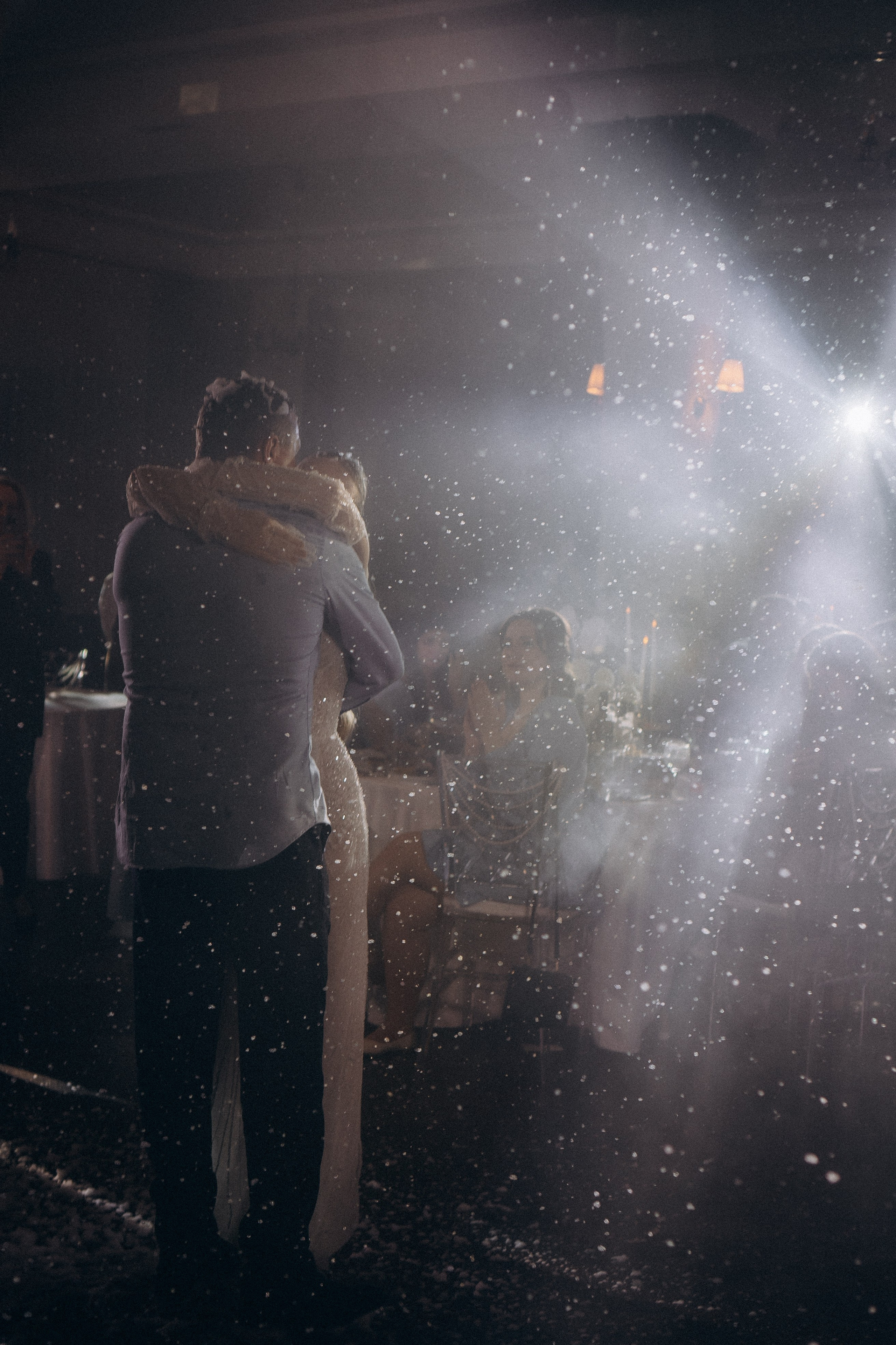 ТАНЕЦ С ПАПОЙ СВАДЕБНМ БАНКЕТЕ (СНЯТО В СИБИРЕ В НИЖНЕВАРТОВСКЕ). Профессиональный фотограф, Санкт-Петербург — Виктория Богомолова