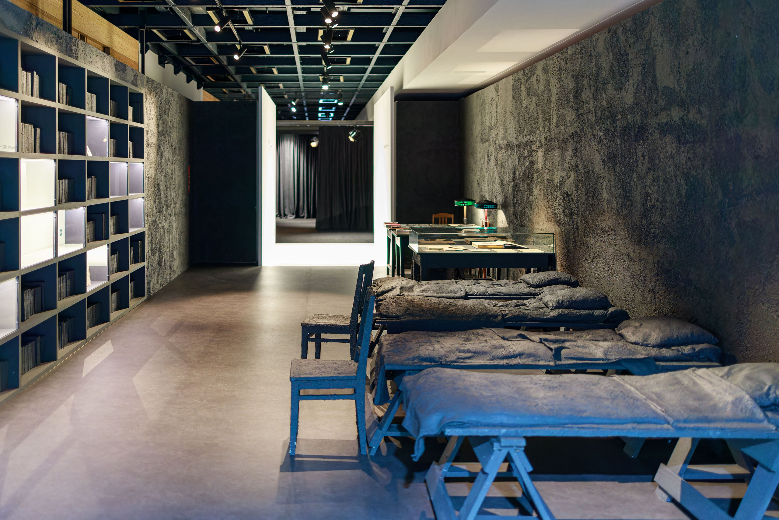 Выставочный проект «Город-Герой Ленинград». Фотограф Балаев Михаил