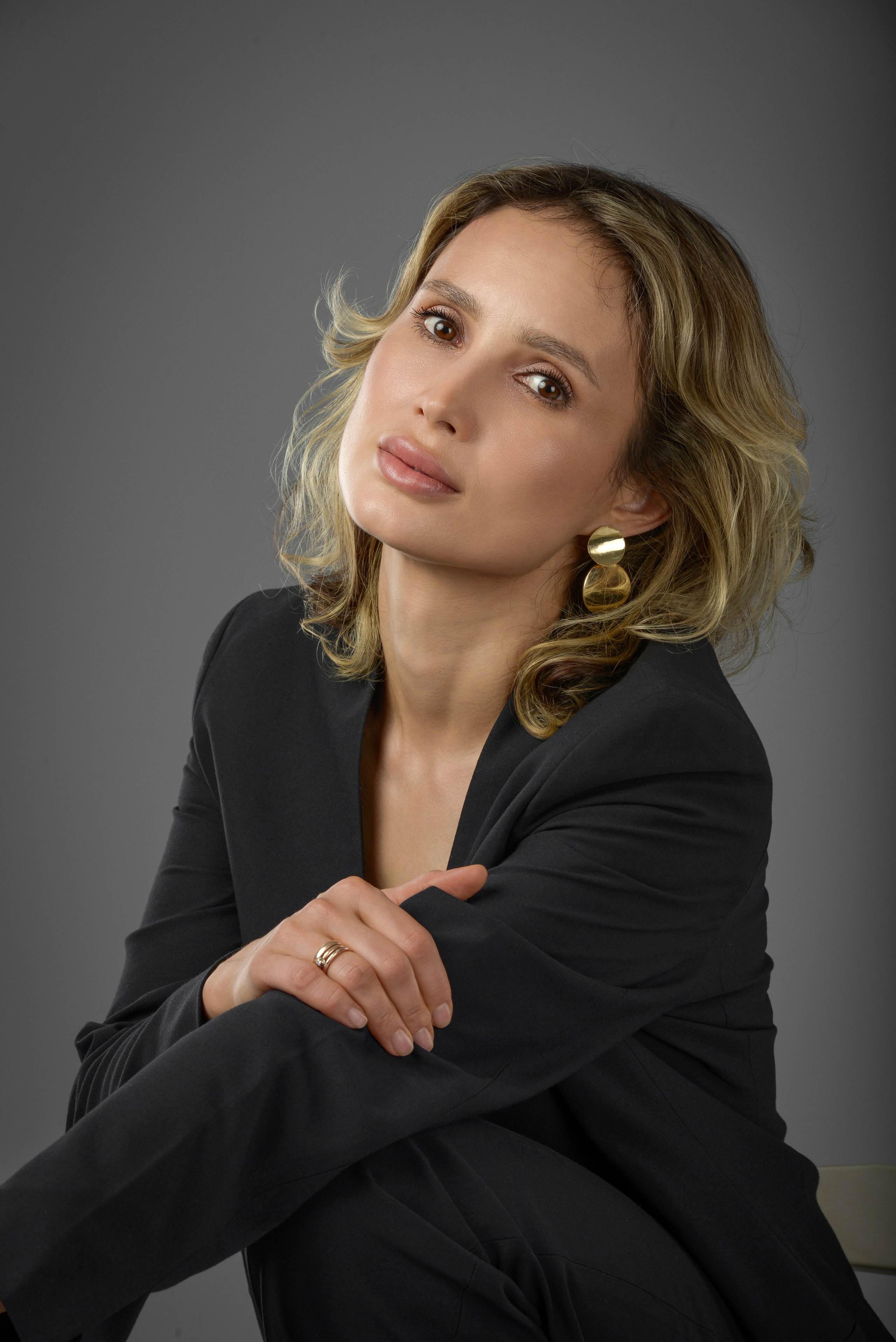 Серия Лилия. Татьяна Гойда портретный и семейный фотограф Ленск. Выпускные альбомы