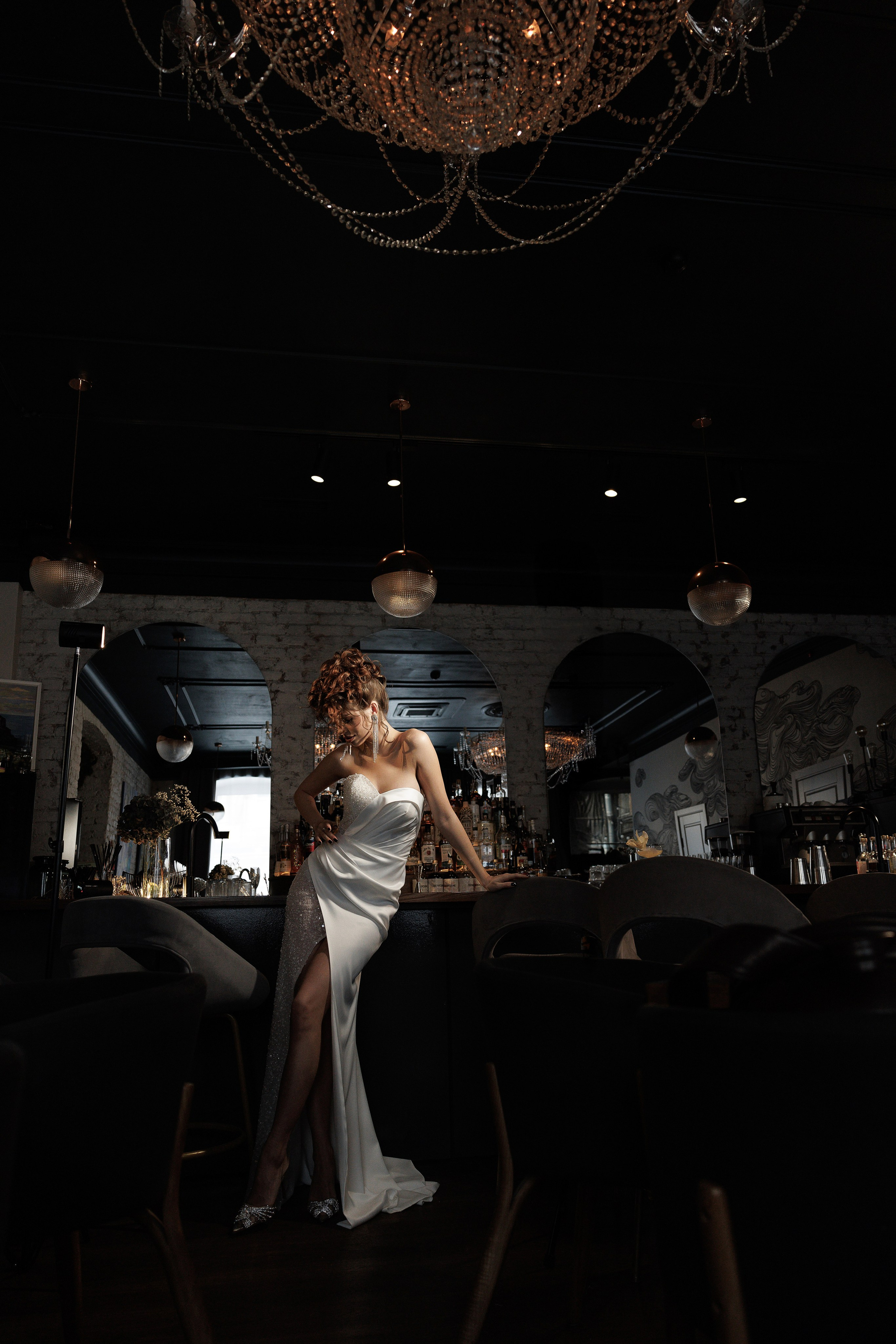 Свадебная серия в баре. Свадебный и семейный фотограф  во Владивостоке Ольга Украинец