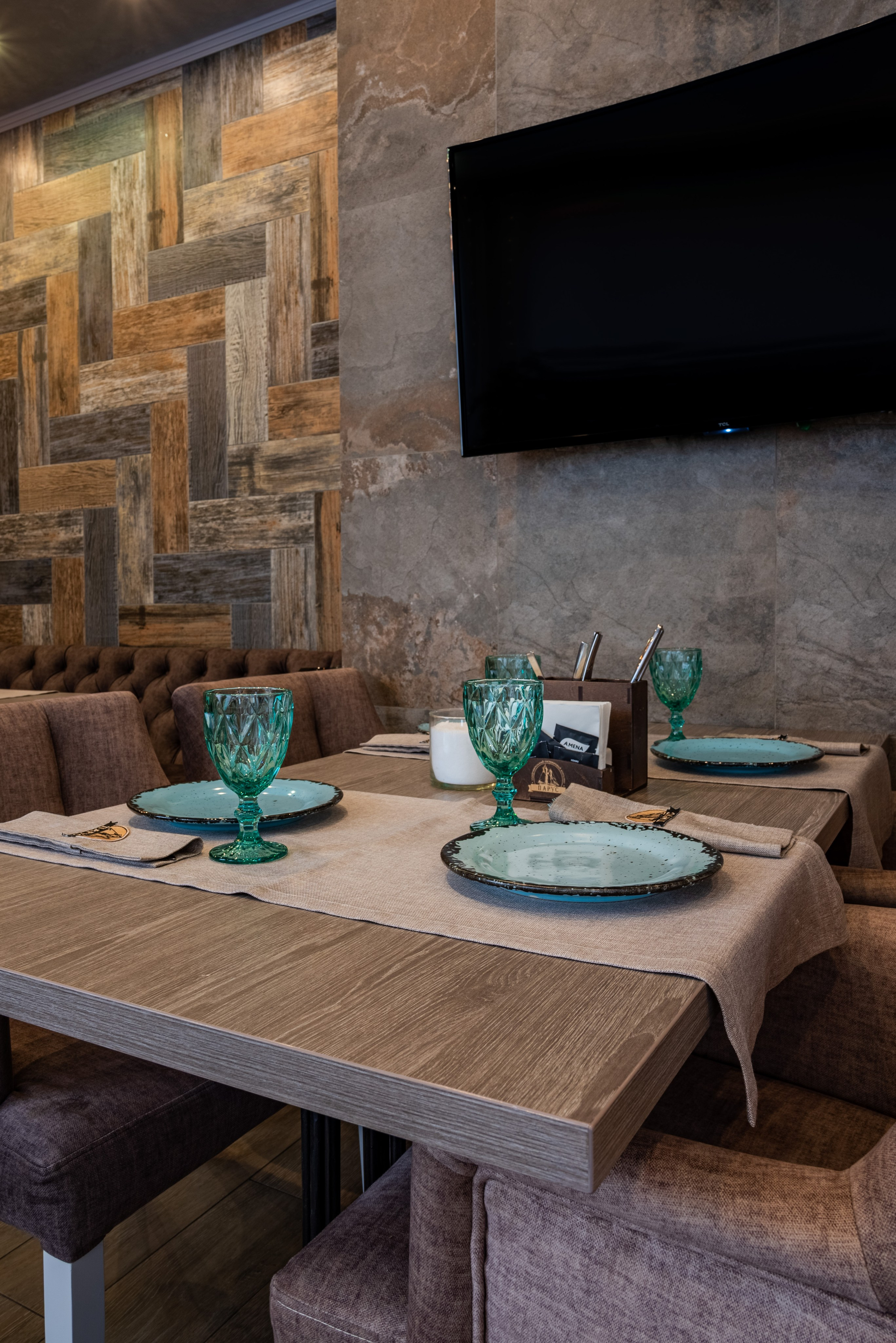 Интерьер. Отель бассейн и ресторан. Предметный фотограф, фото для маркетплейсов Пятигорск, КМВ