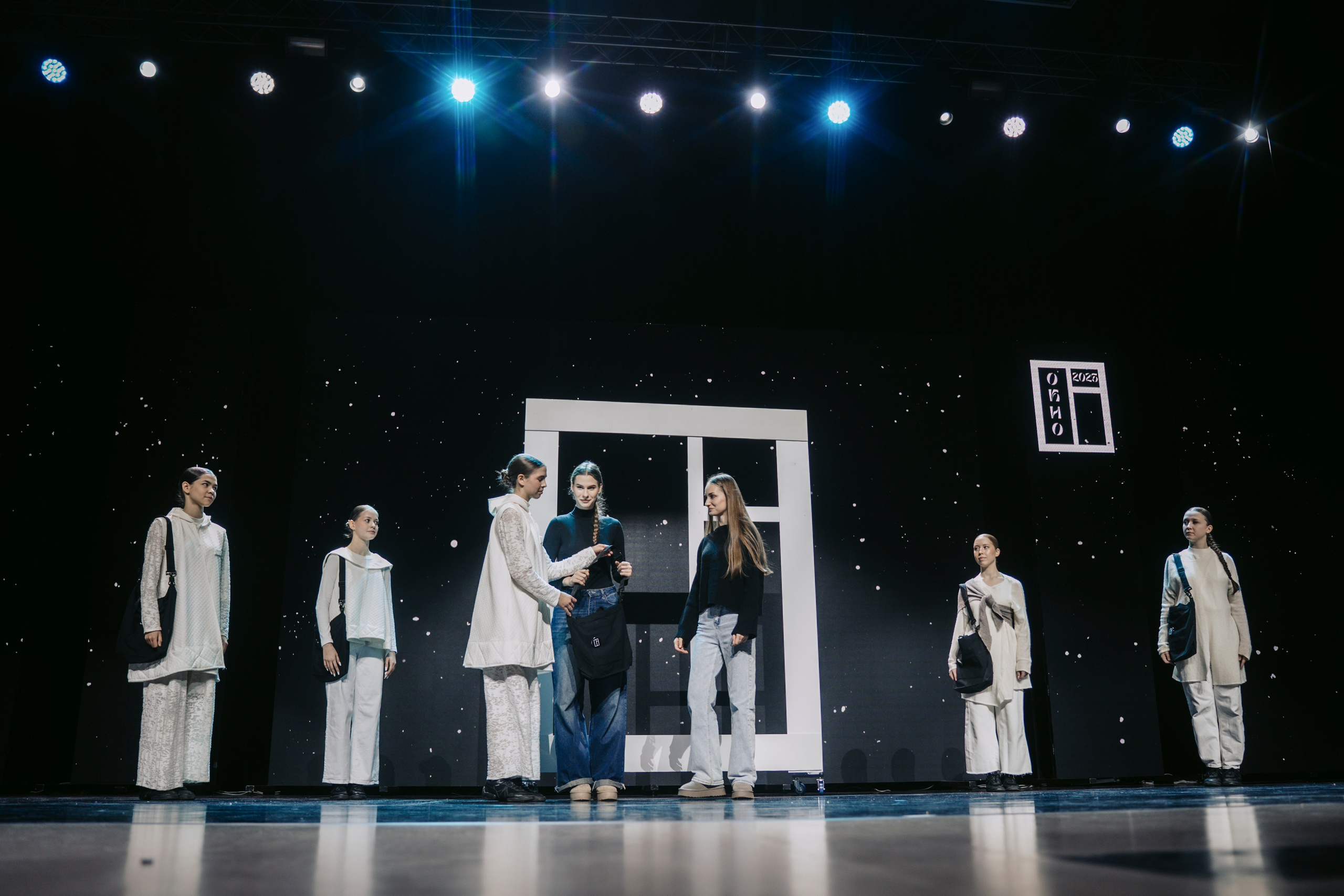 Окно. Главная