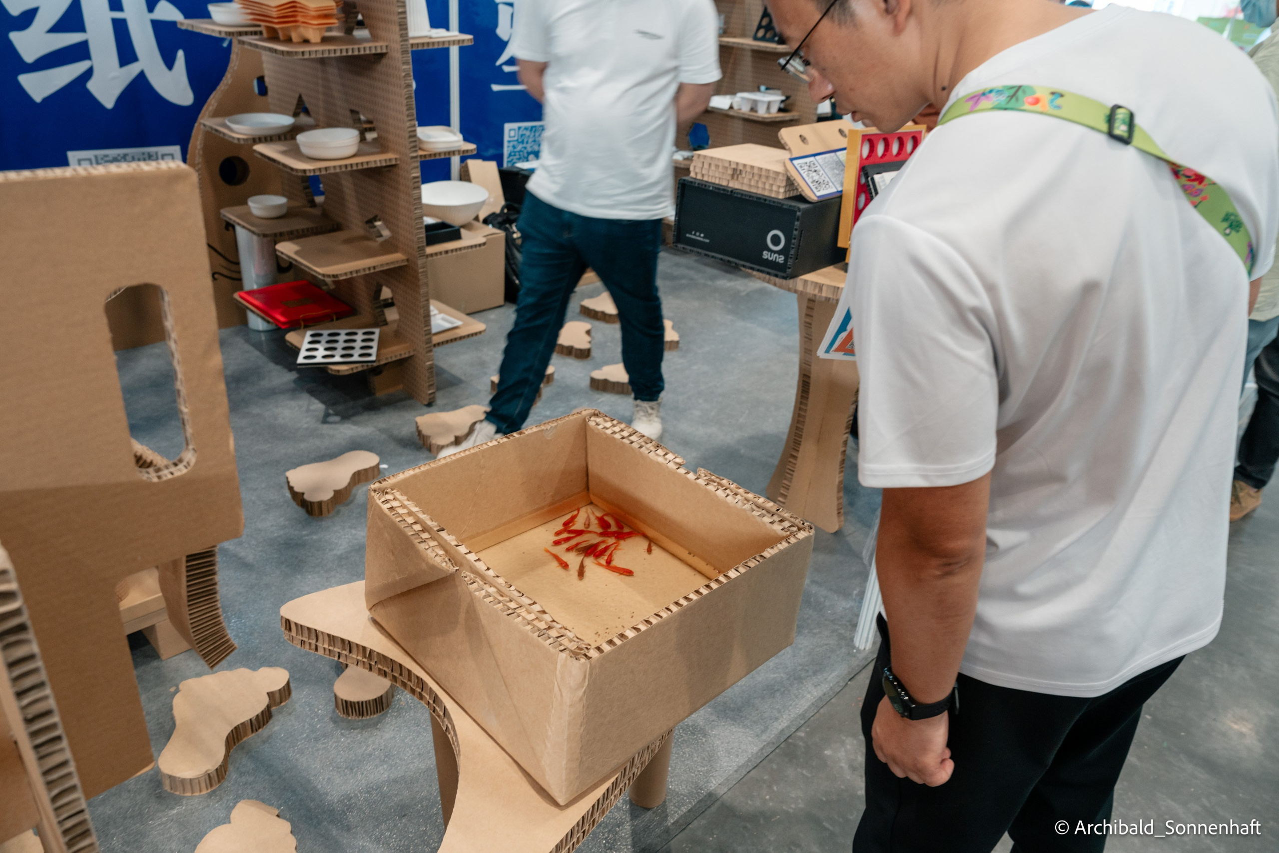 Week trip to GZ. Photographer in Guangzhou, China. Archibald Sonnenhaft