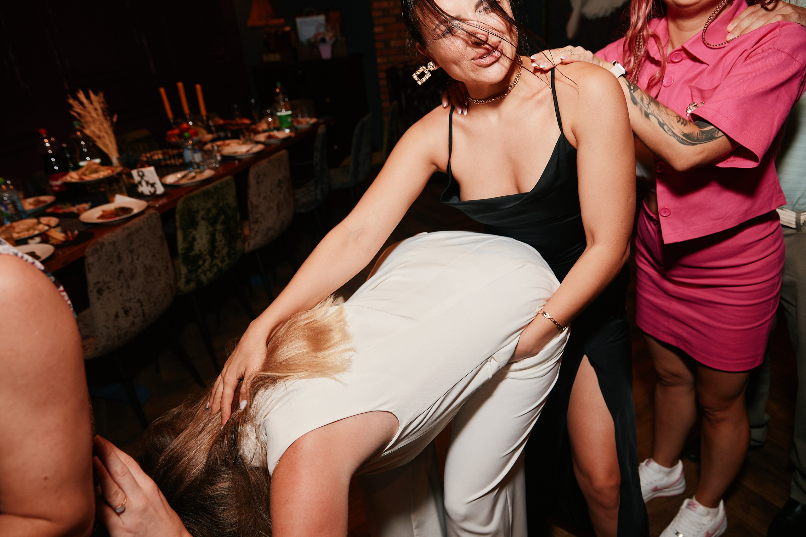 HOLIDAY IN AVRORA ROOM 10.08. Свадебный репортажный фотограф краснодар максим дремов дрёмов фотосессия студия цена