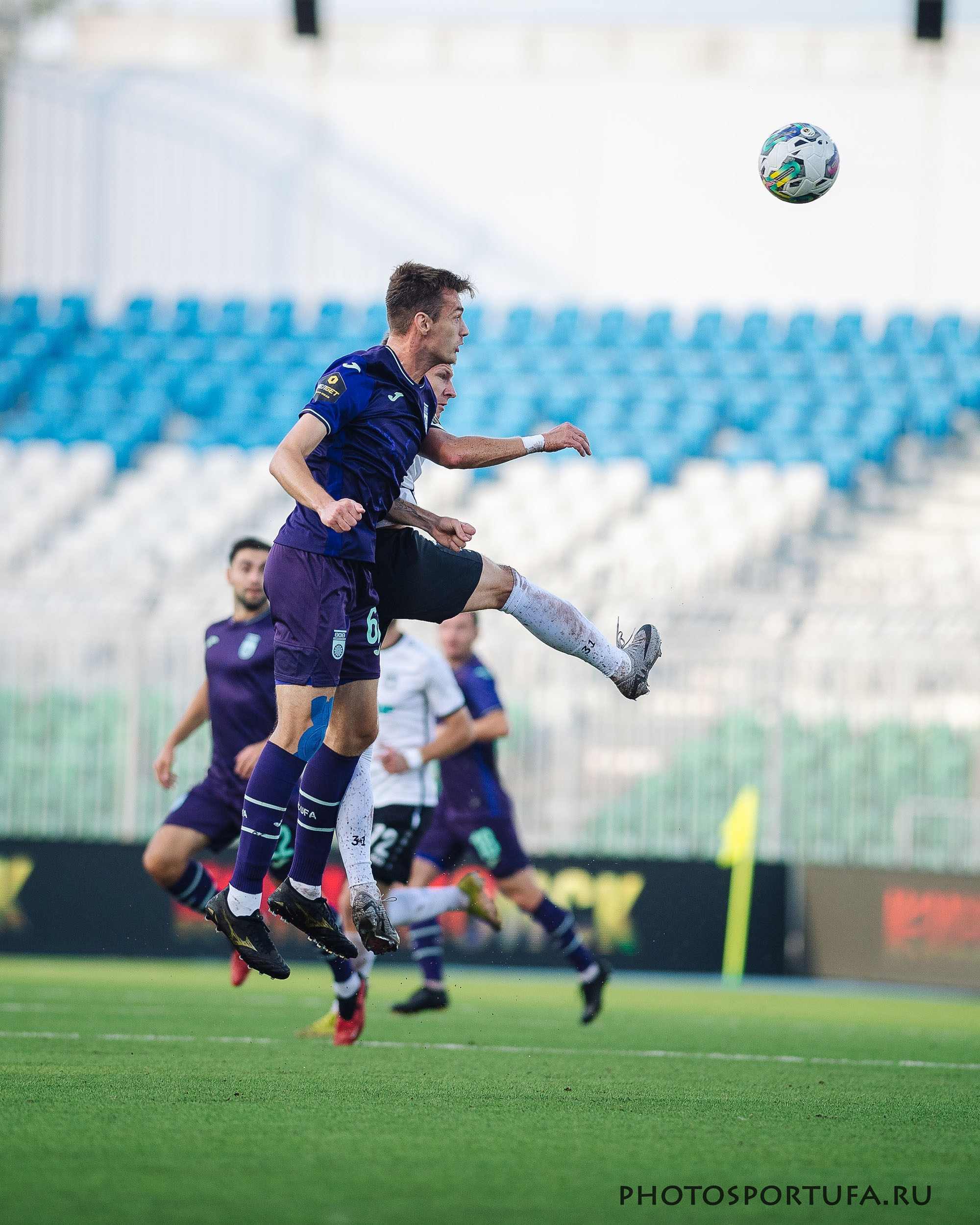 Россия — МЕЛБЕТ — Первая Лига. 4 -й тур «ФК УФА» — ФК «Тюмень». Спортивный фотограф в Уфе Евгений Буров