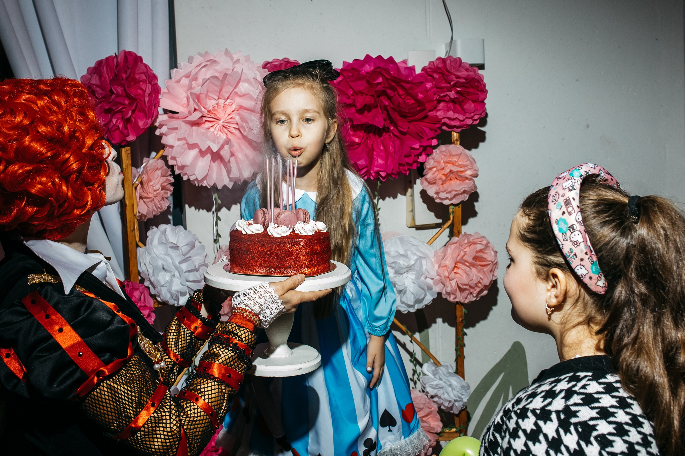 Алиса в стране чудес