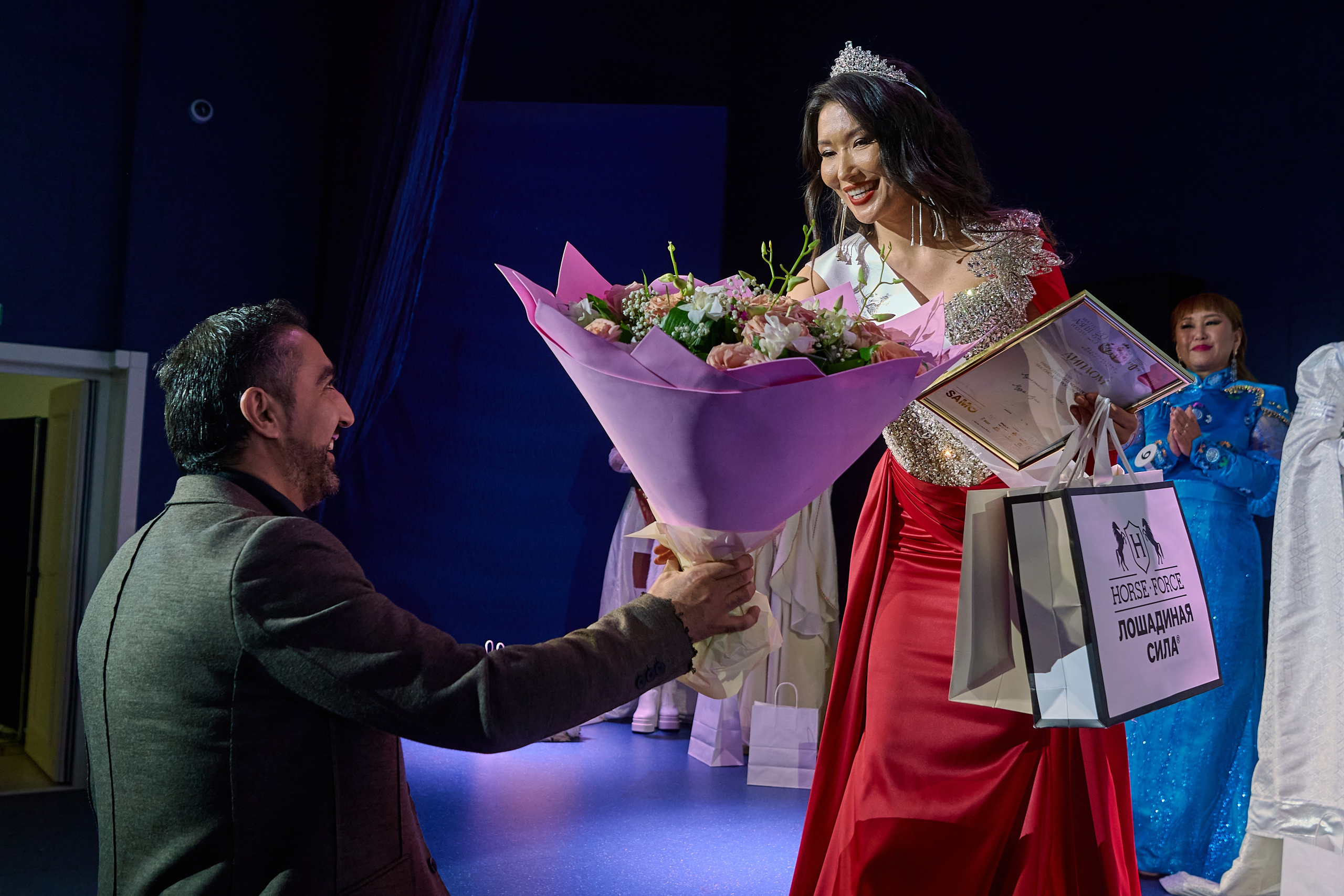 Миссис Азия 2025 (Москва). Репортаж | фотосъемка в Москве и РФ | Фотограф Александр Емелькин