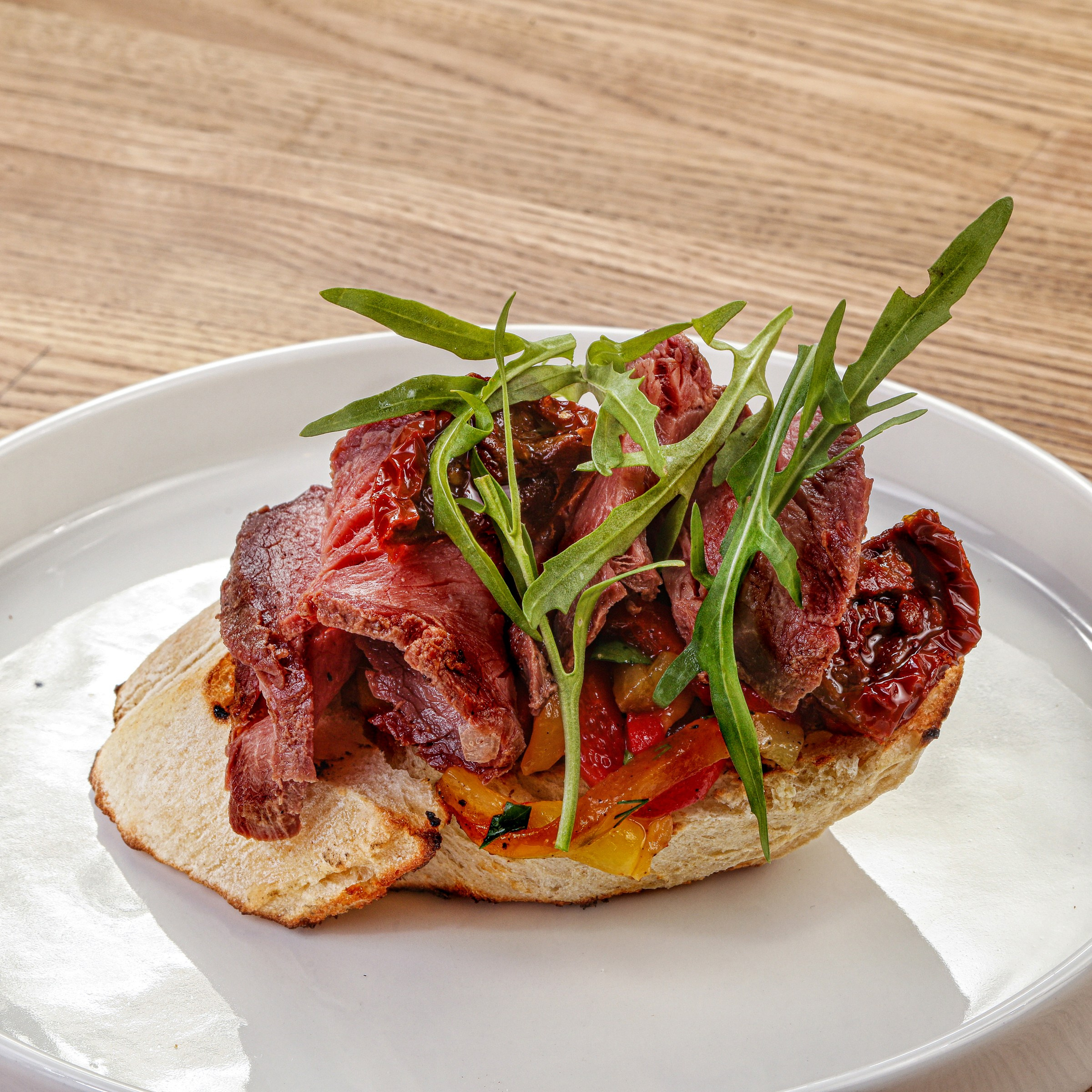 Фотосъемка блюд европейской кухни. Заказ по тел.: +7 (906) 006-90-22. Фуд-фотограф Андрей Старостин — съемка еды в Москве. 9000 руб. в час