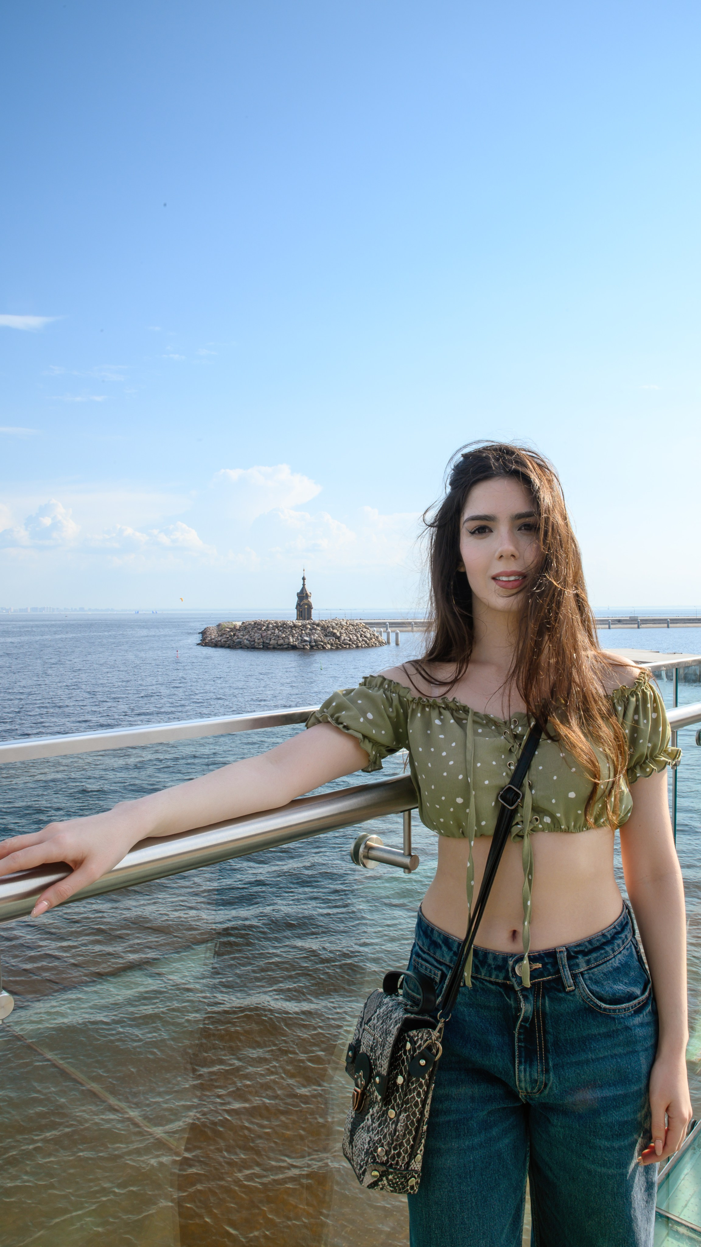 Фотопрогулка по набережной. Профессиональный фотограф в Санкт-Петербурге