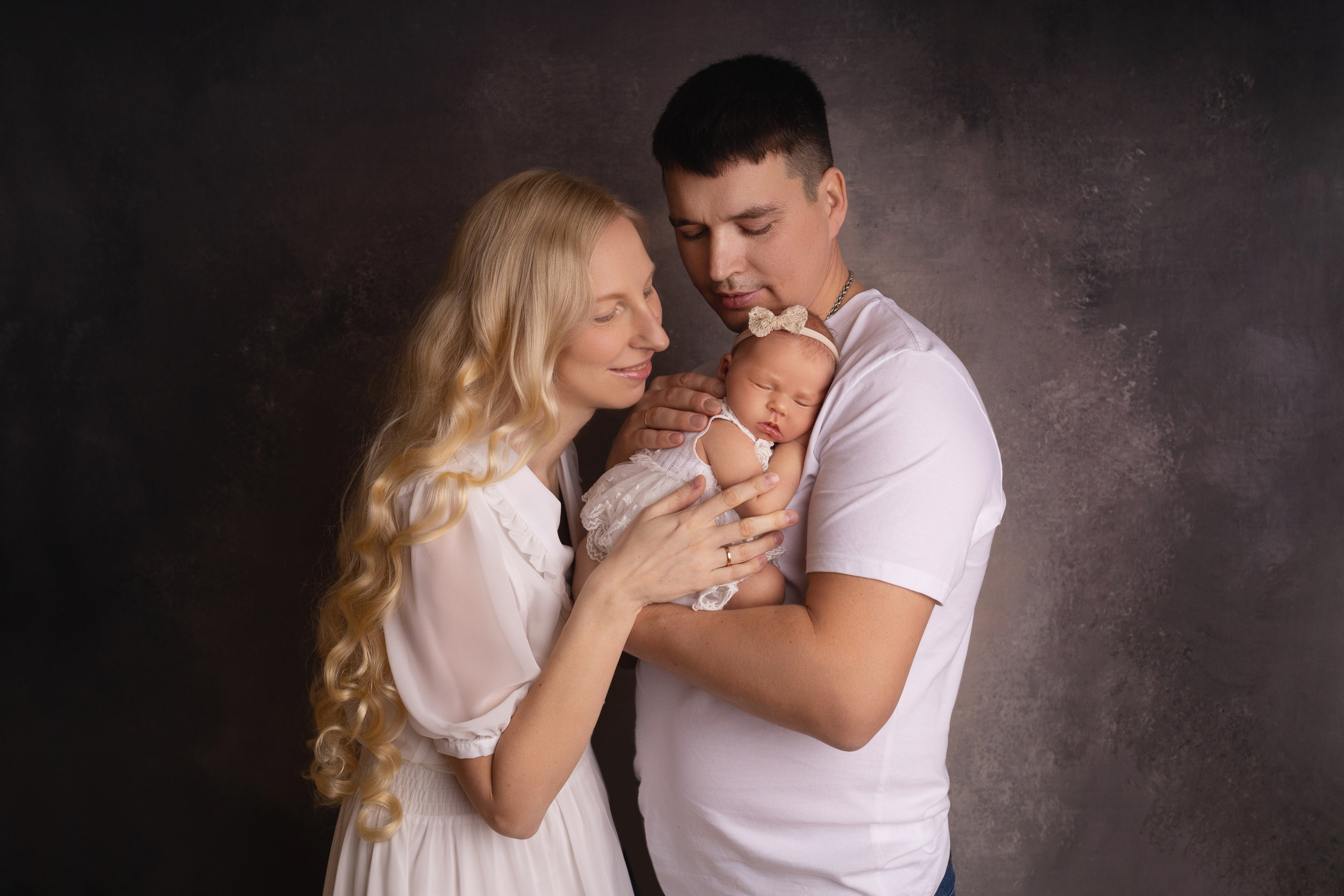 Семейные кадры от Elvira Kamaeva. Фотограф новорожденных малышей в Омске и Омской области Эльвира Камаева