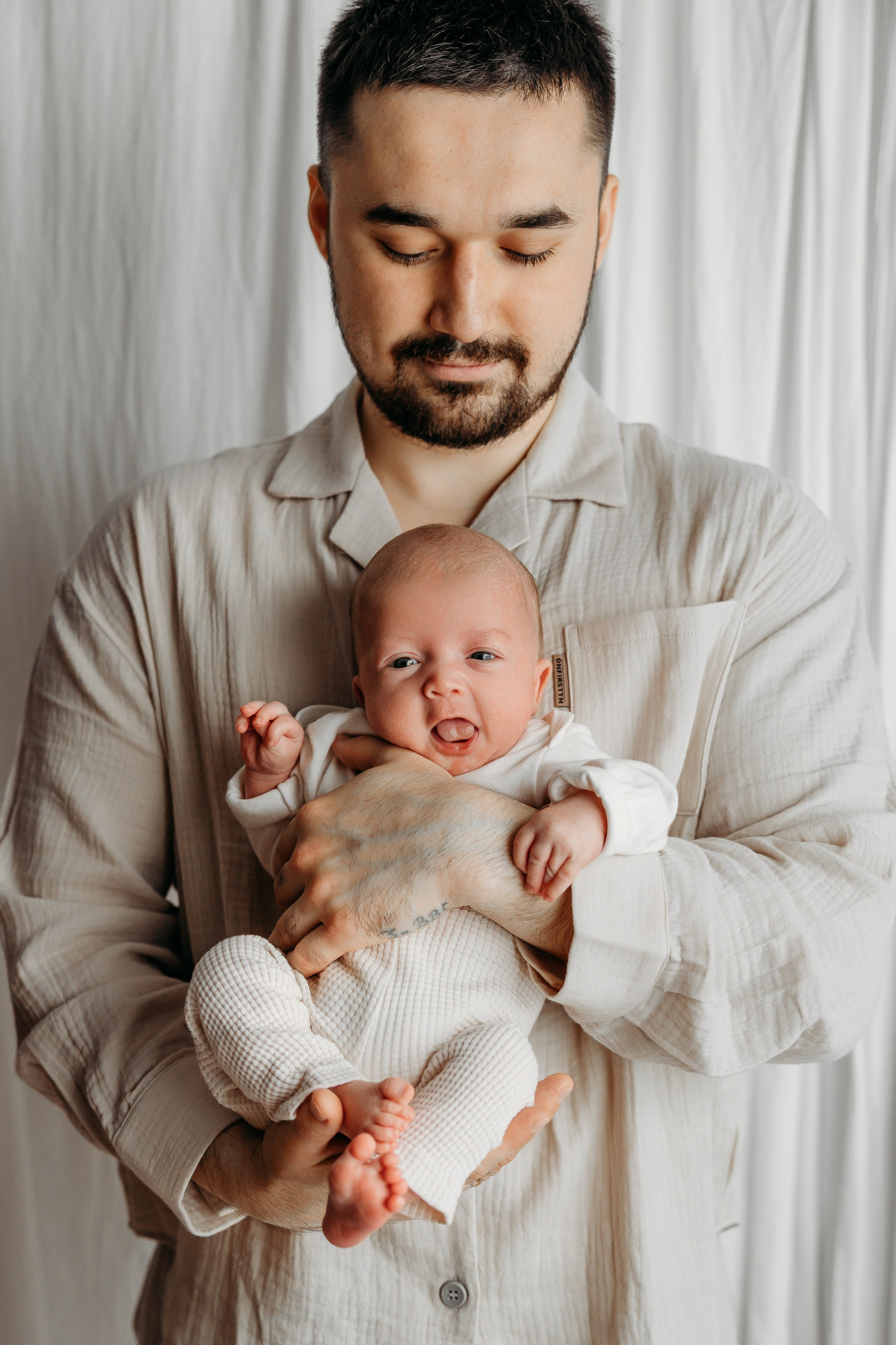 Адам. Семейный и детский фотограф в Краснодаре. Фотограф новорожденных. Фотограф ньюборн. Фотограф родов Краснодар. Катя Угнивенко