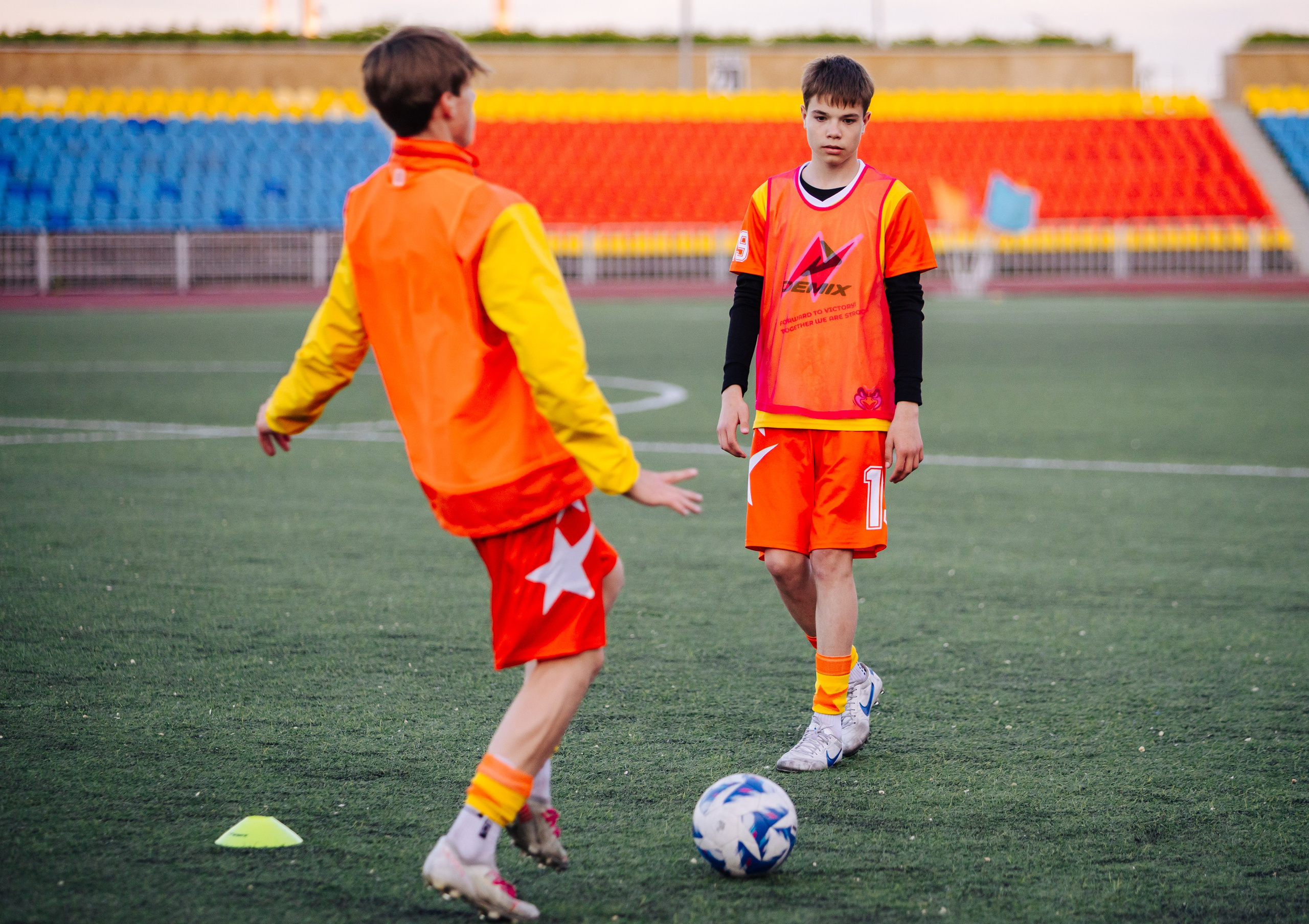 Тренировка ФК «Надеждик-Юниор» // 23.05.25. Денис Прохоров Фотограф в г. Магнитогорск
