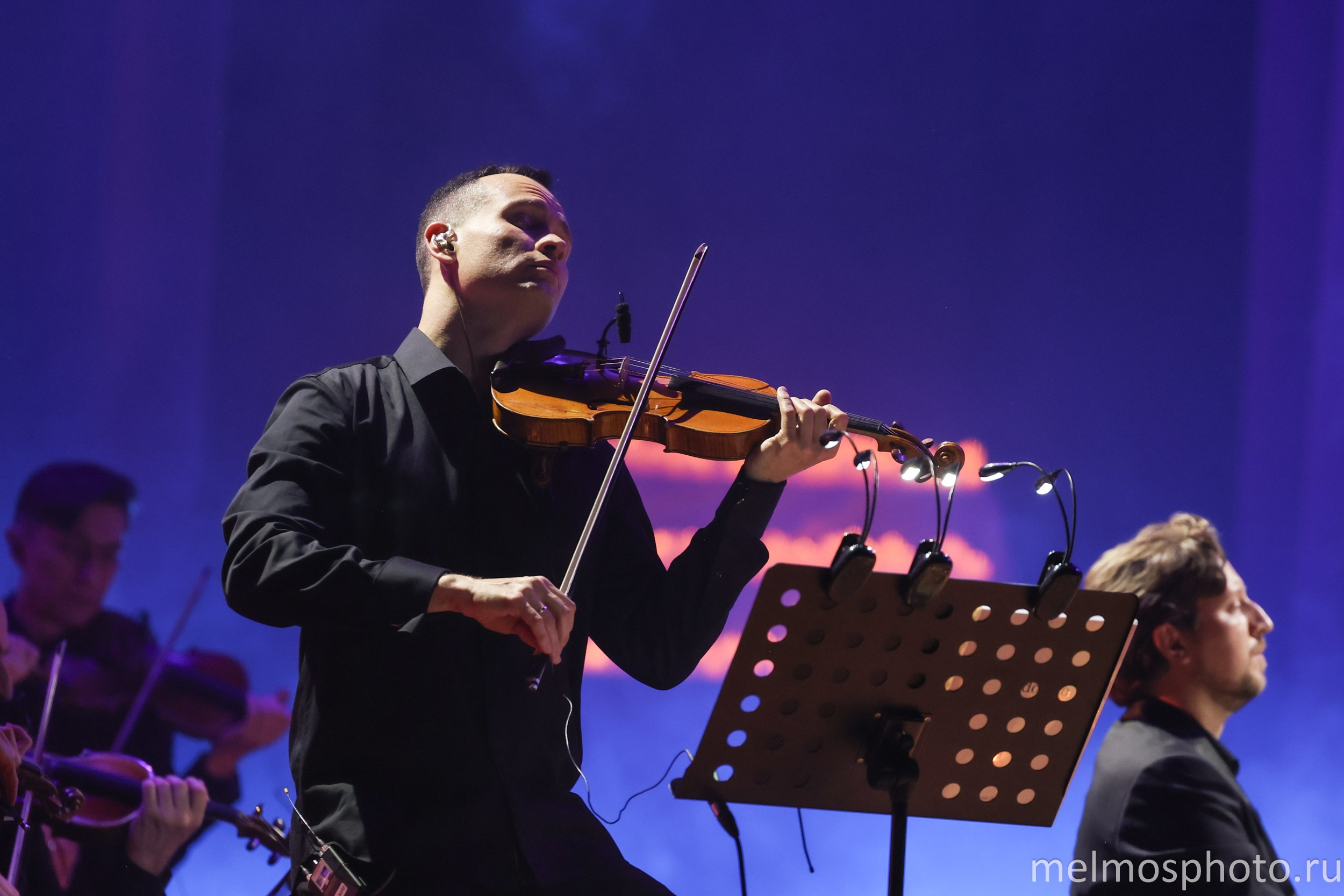 Experience I Imperial Orchestra «Шоу саундреков.Людовико Эйнауди.». Reportage, architectural, fine art photographer Lena Melnikova in Moscow