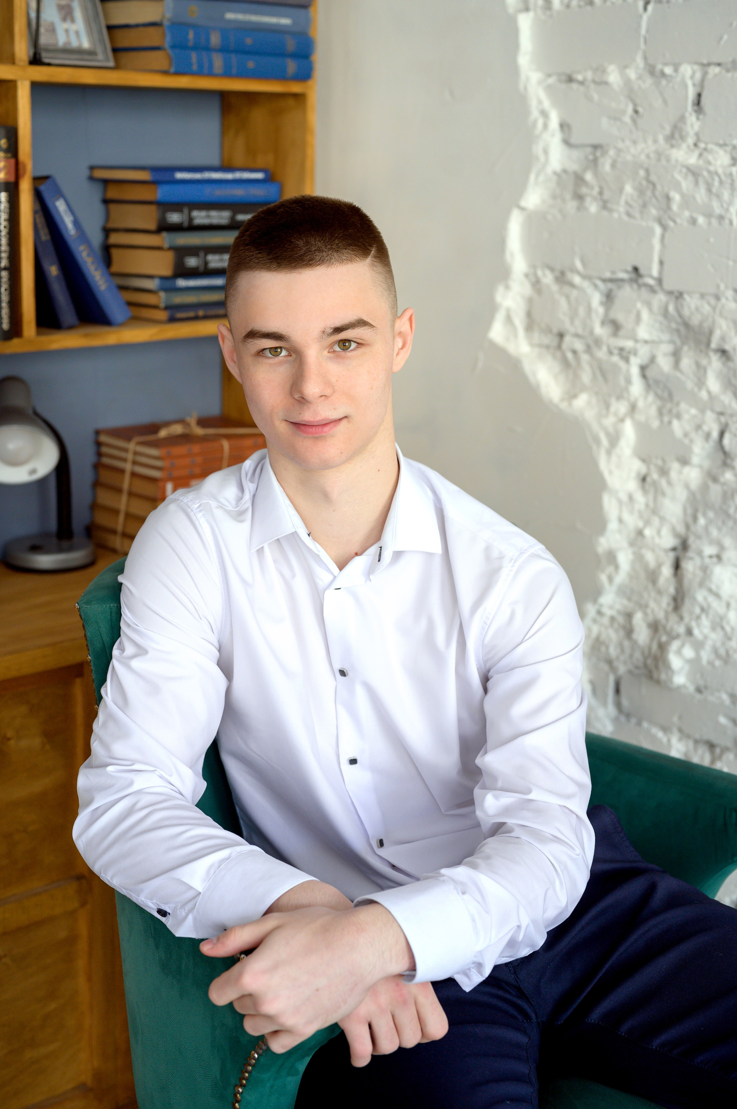 11 класс. студия. Фотограф новорожденных, семейный детский в Тюмени Татьяна Морозова