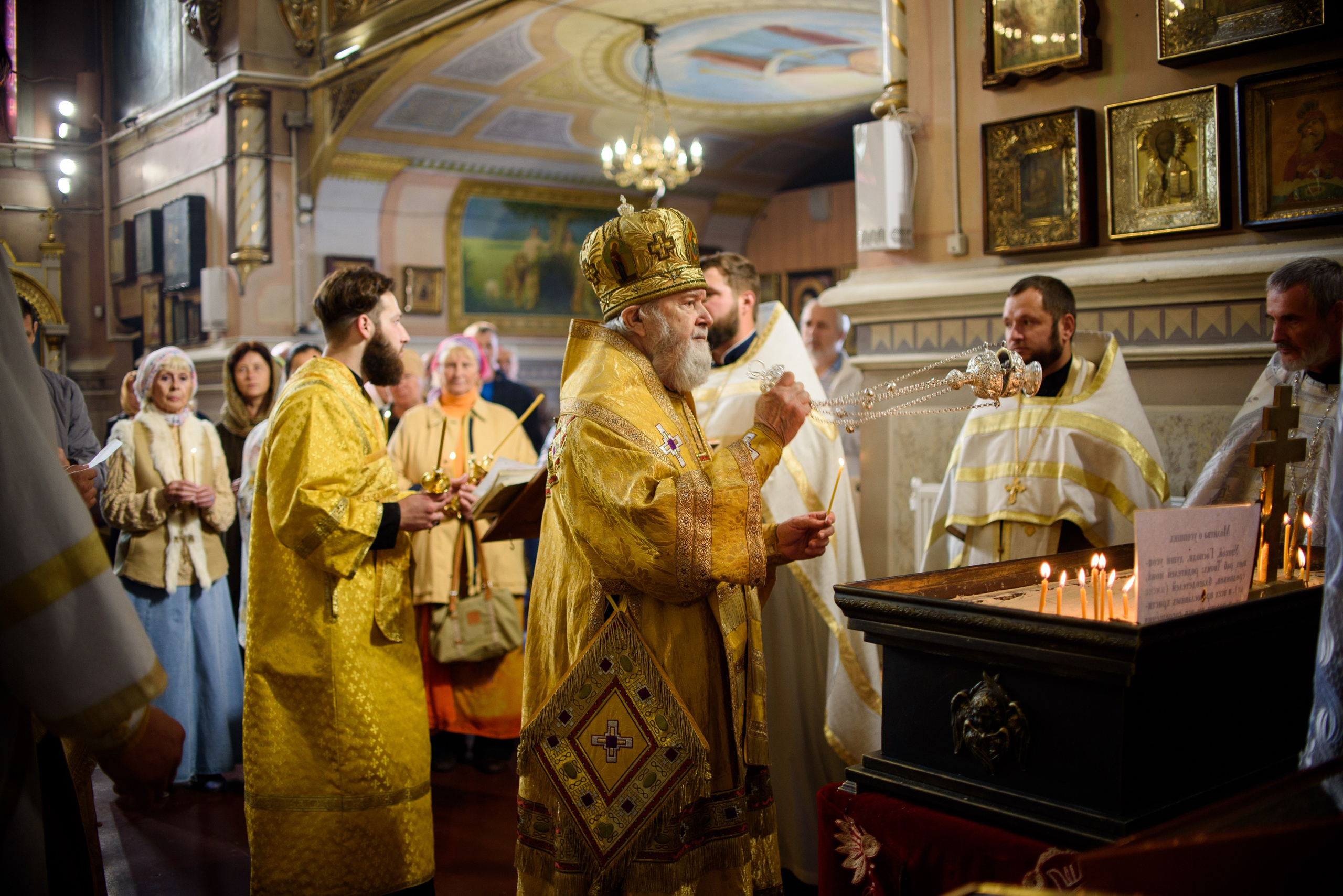 Воскресная литургия 29.10.2023. Семейный и свадебный фотограф в Феодосии и Коктебеле