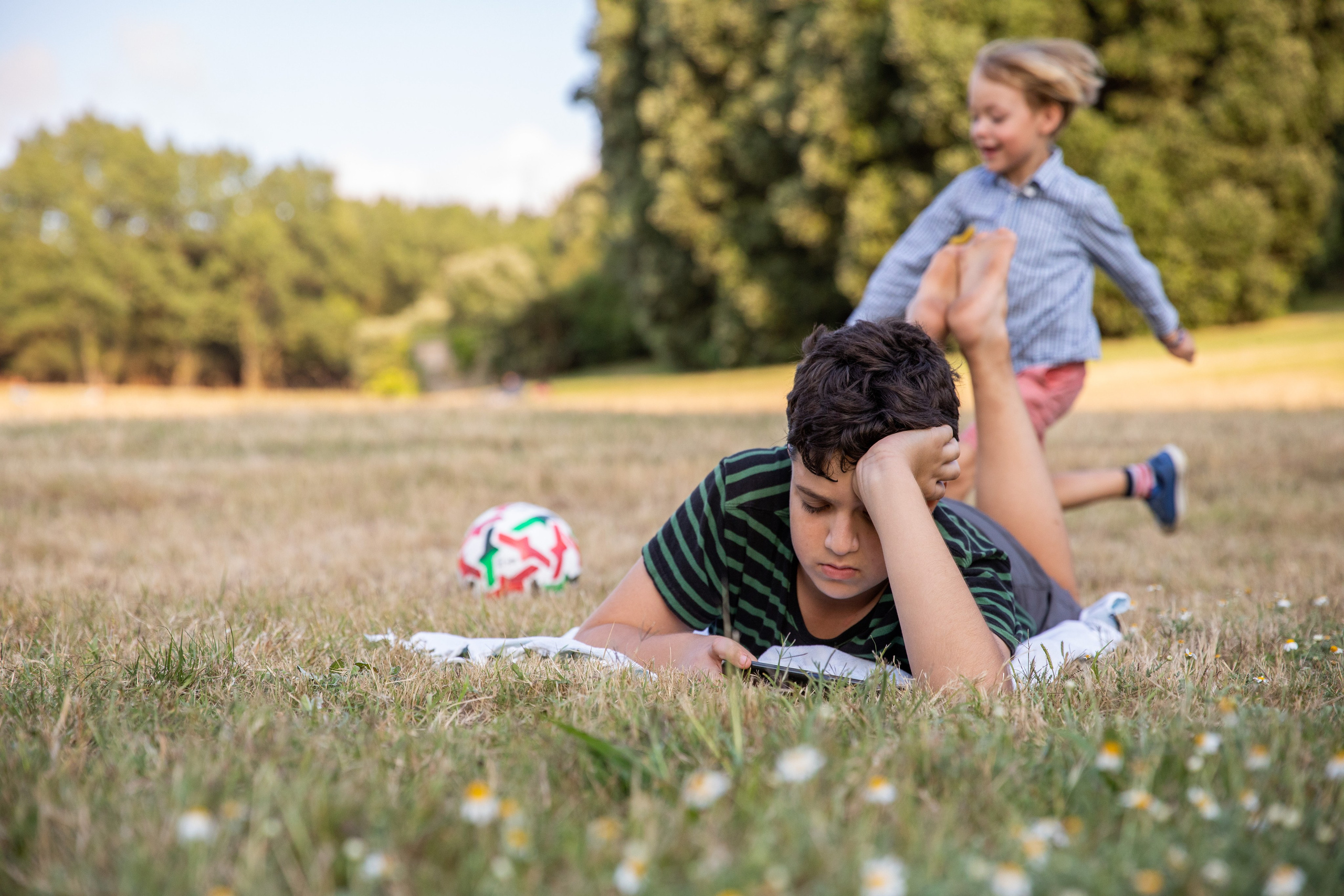 Children’s Birthday Party in the Park. Professional Photographer in Portugal. Oksana Lomnova