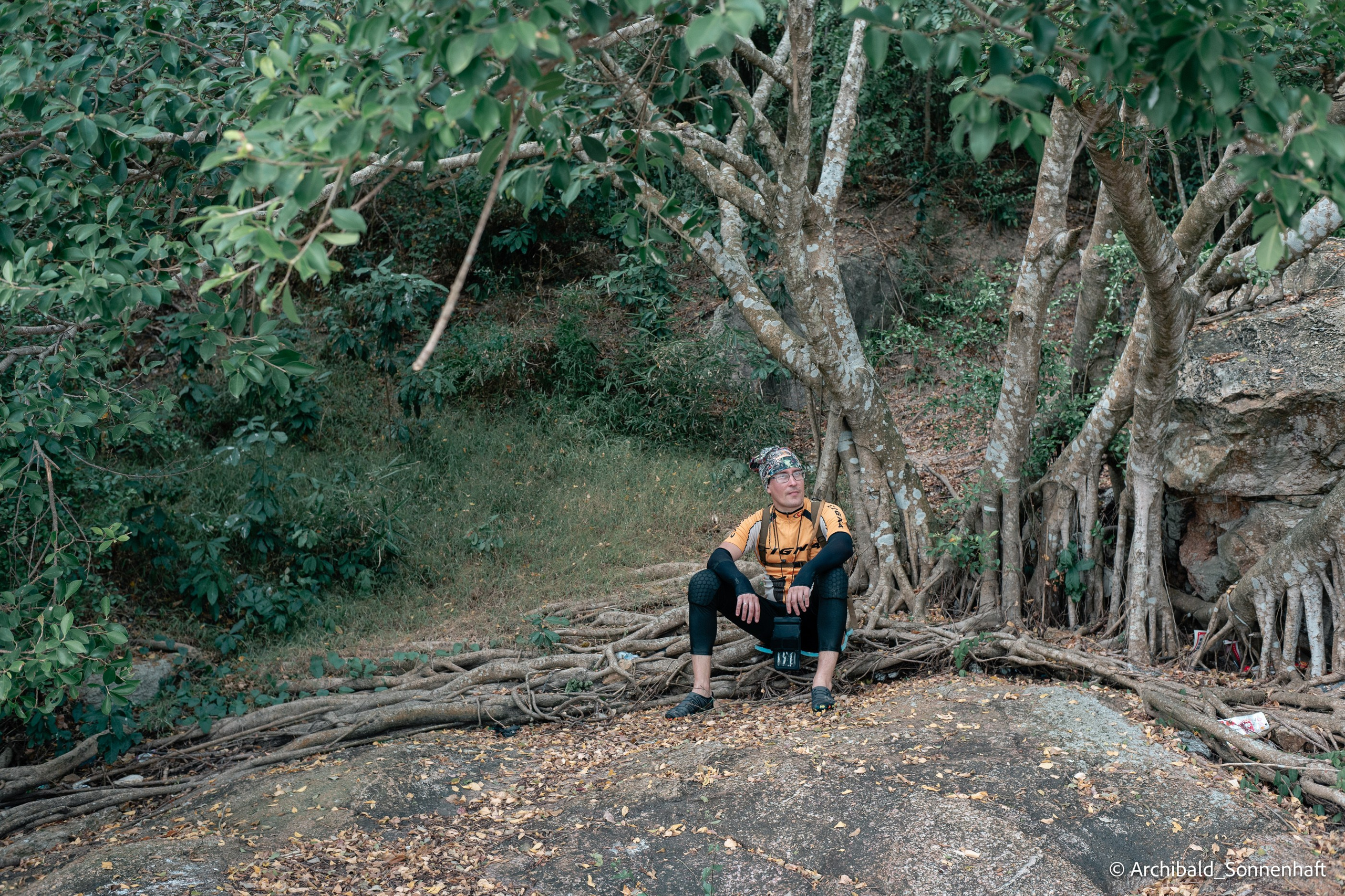 Kayaking in Huizhou, China. Photographer in Guangzhou, China. Archibald Sonnenhaft
