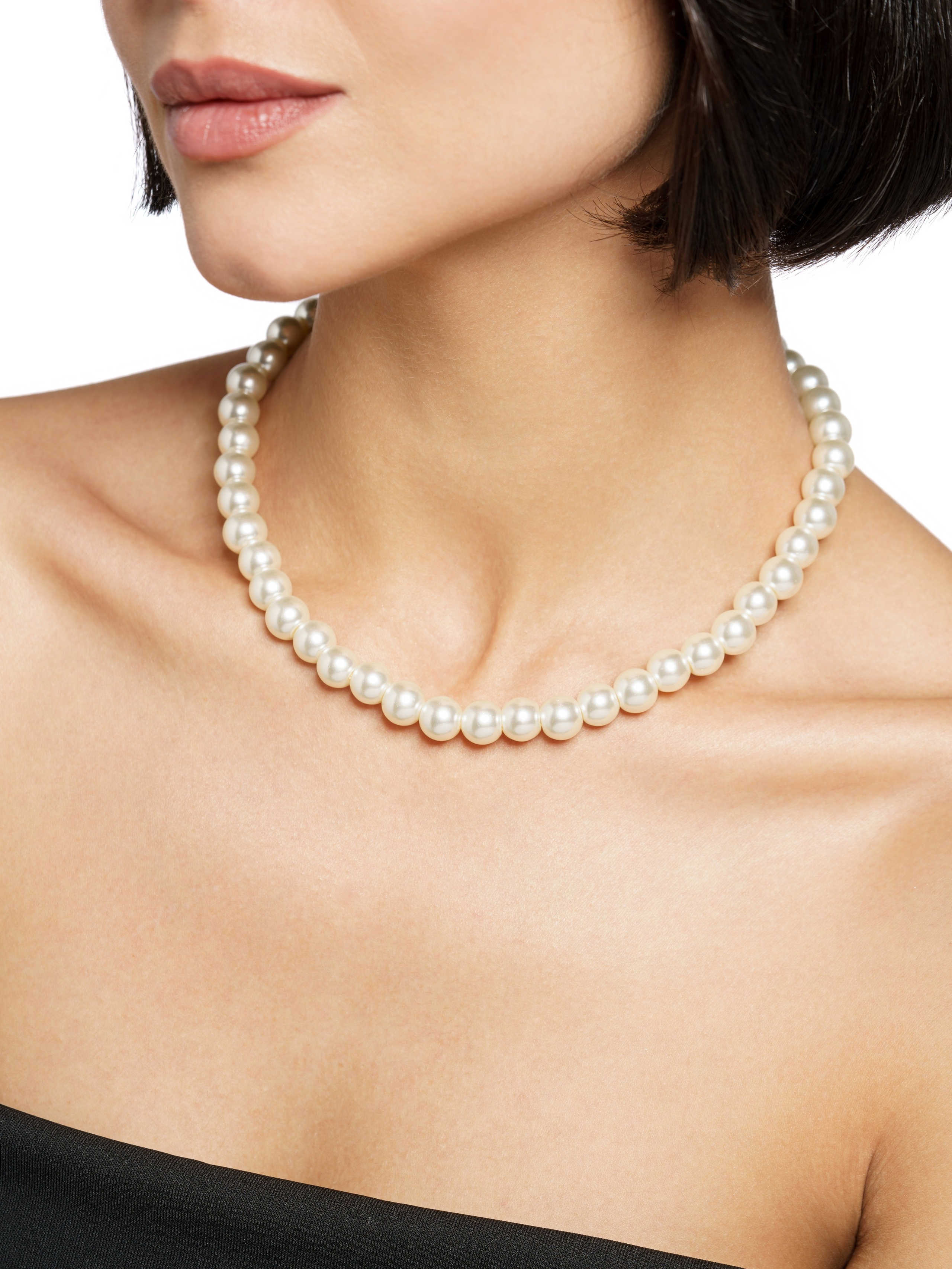 Виктория, 40-42 р-р, 170 см. KED Production — продакшн из СПб. Создаём фото, видео и контент, который помогает брендам и селлерам продавать больше