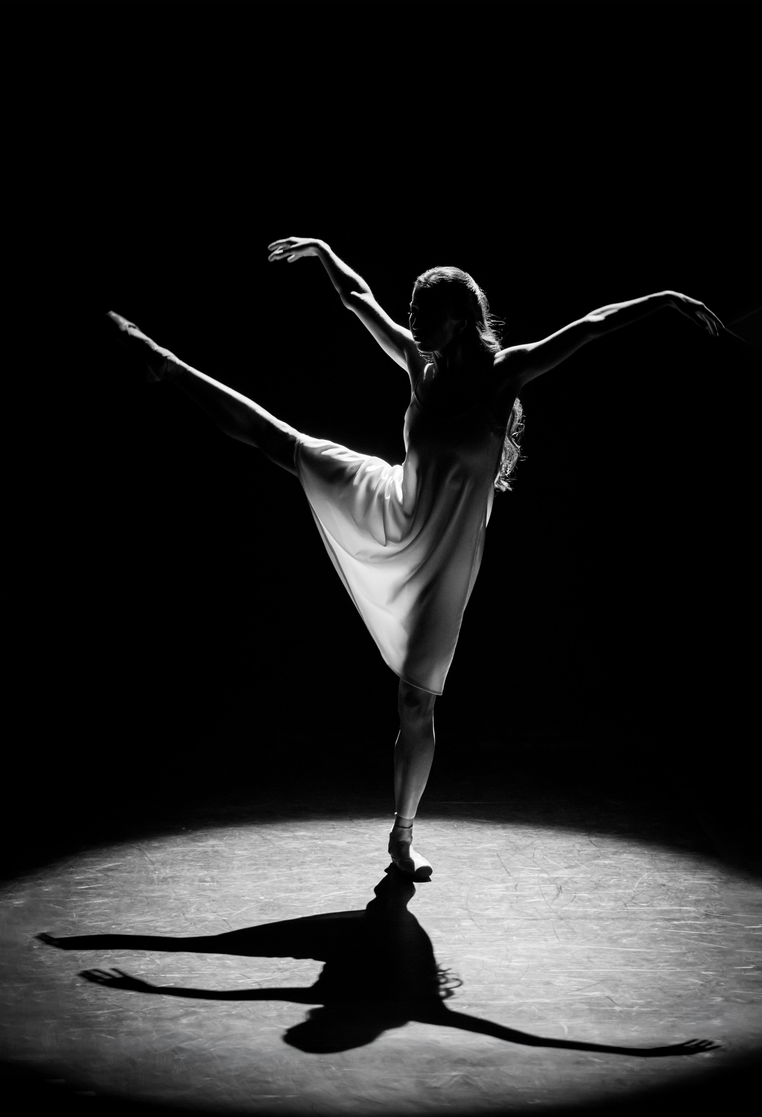 B&W. NE Cinema — backstage and reportage photography in cinema, music, Automotive and sport
