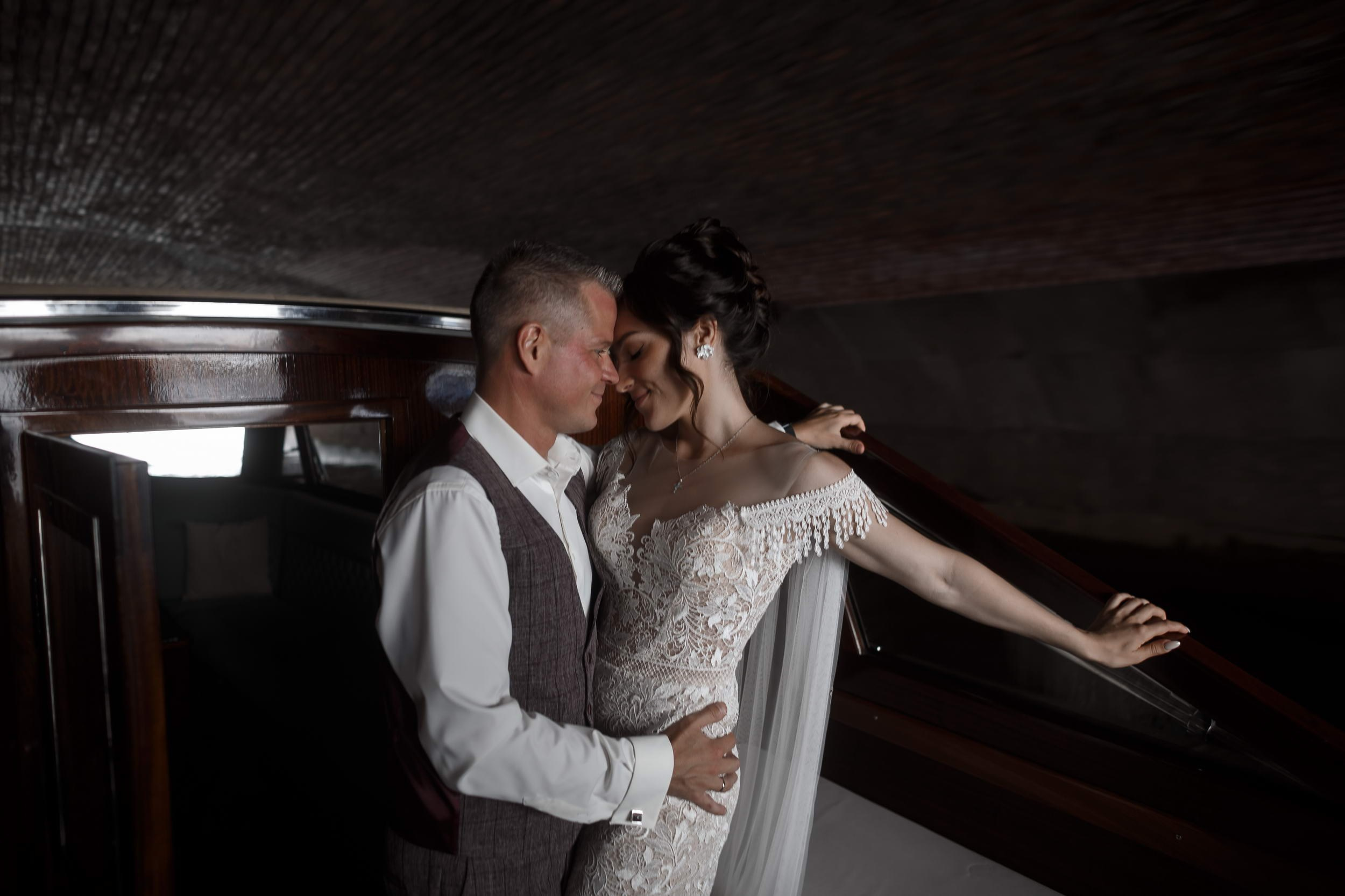 Свадебная фотосессия. Свадебный фотограф Игорь Брундасов 8PHOTO на свадьбу венчание загс СПб