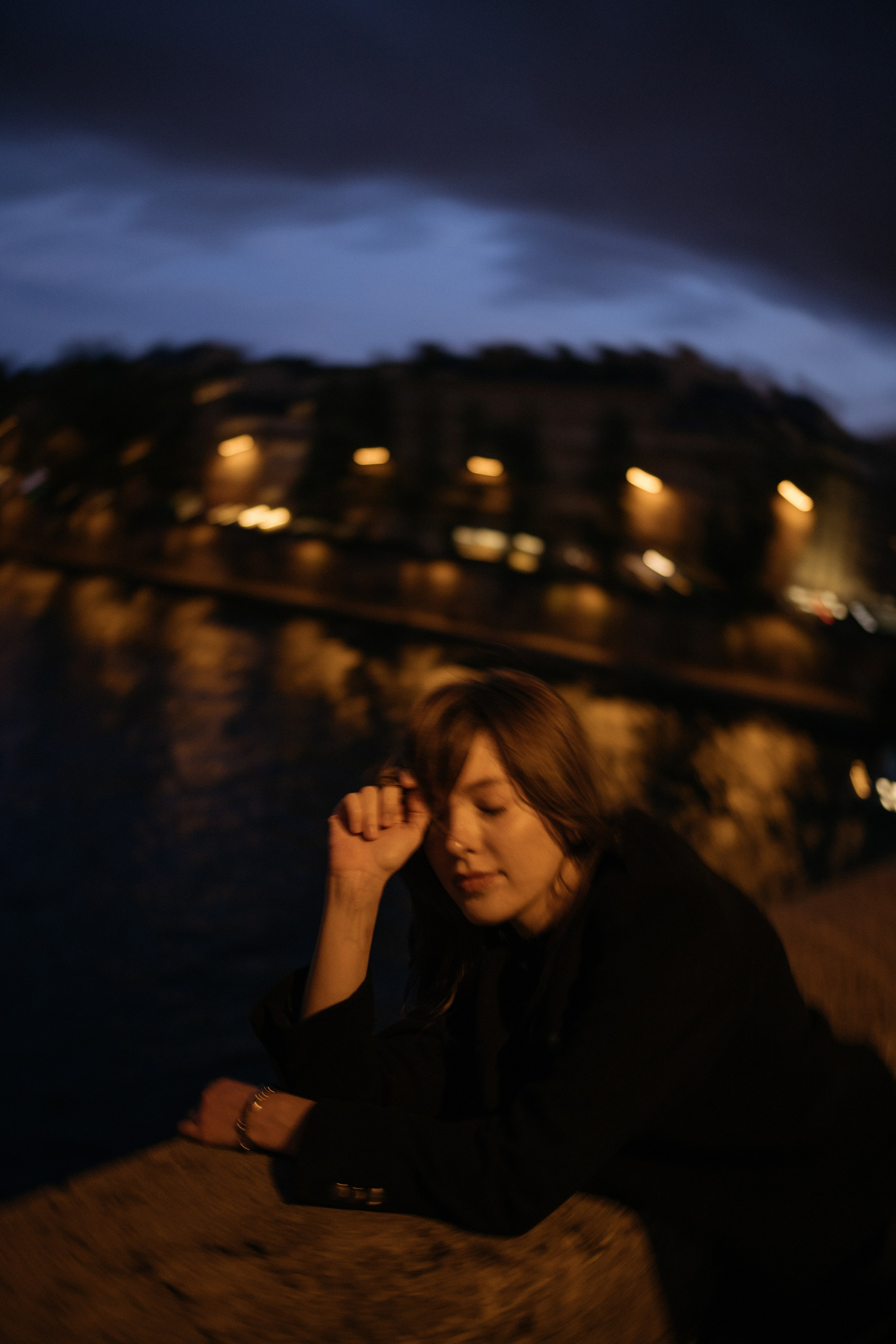 City of Light. Photographer in Paris